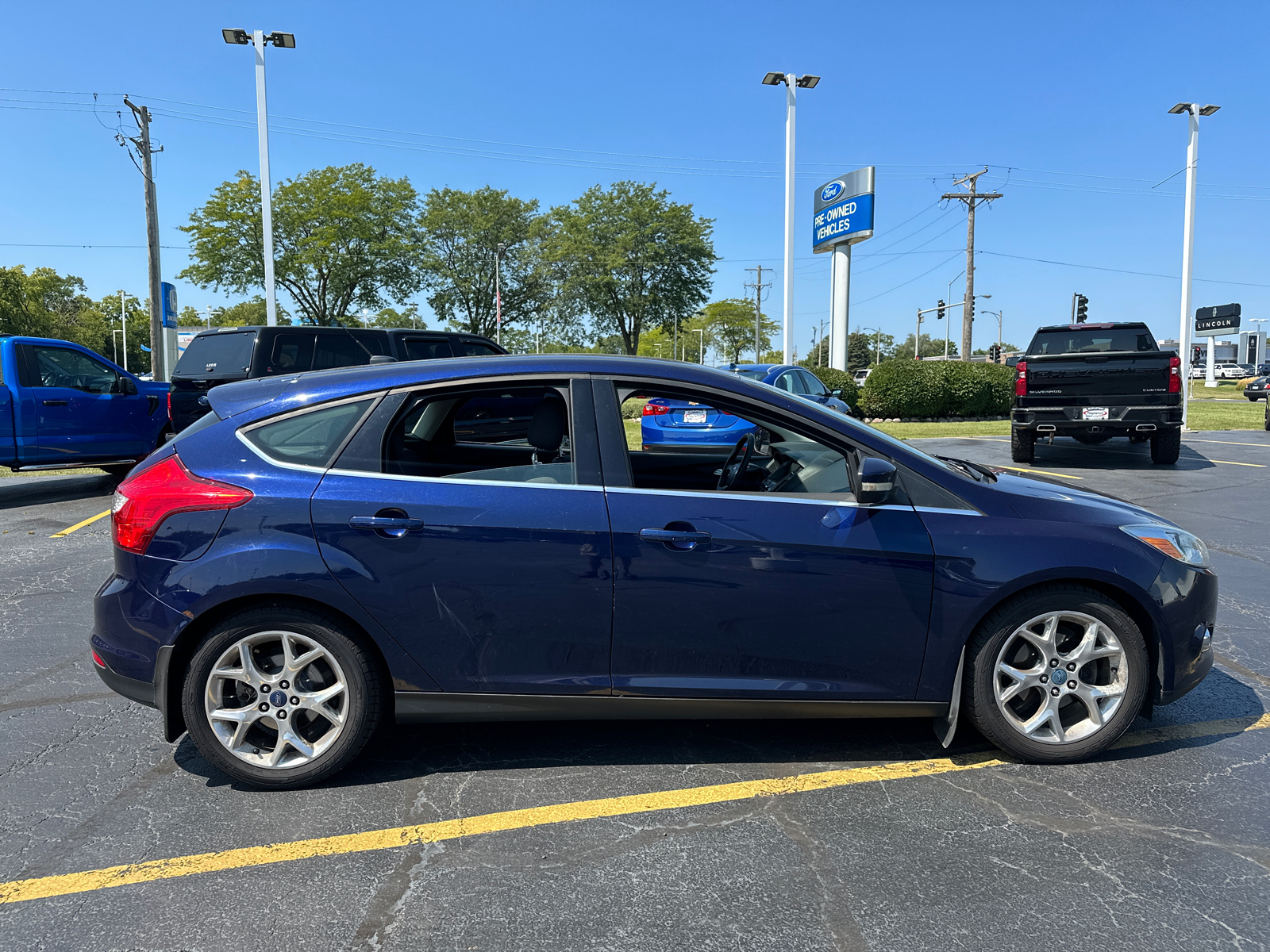 2012 Ford Focus SEL 9