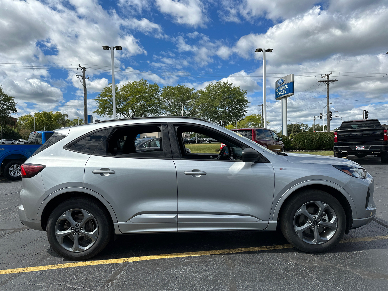 2023 Ford Escape ST-Line 9