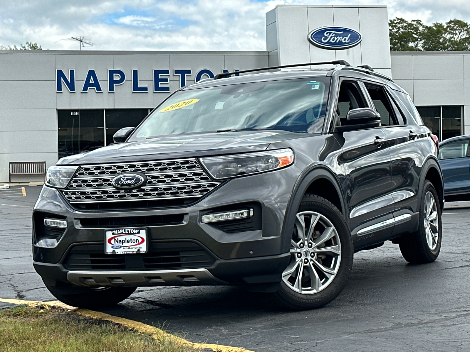 2020 Ford Explorer Limited 2