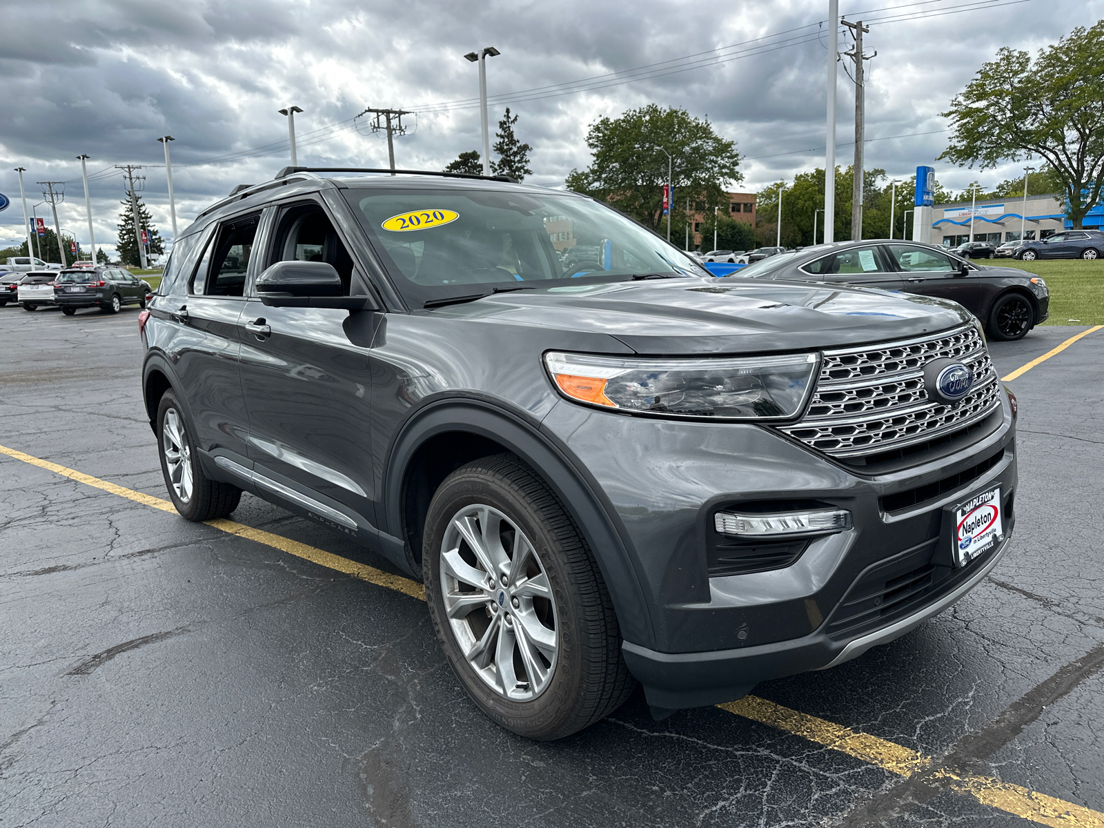 2020 Ford Explorer Limited 10