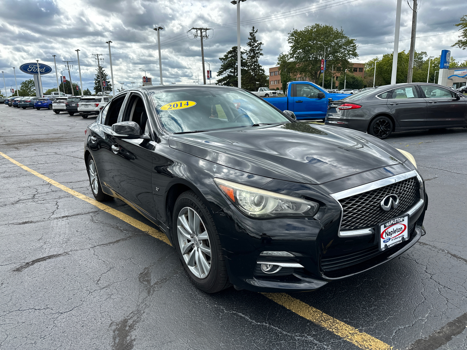 2014 INFINITI Q50 Premium 10