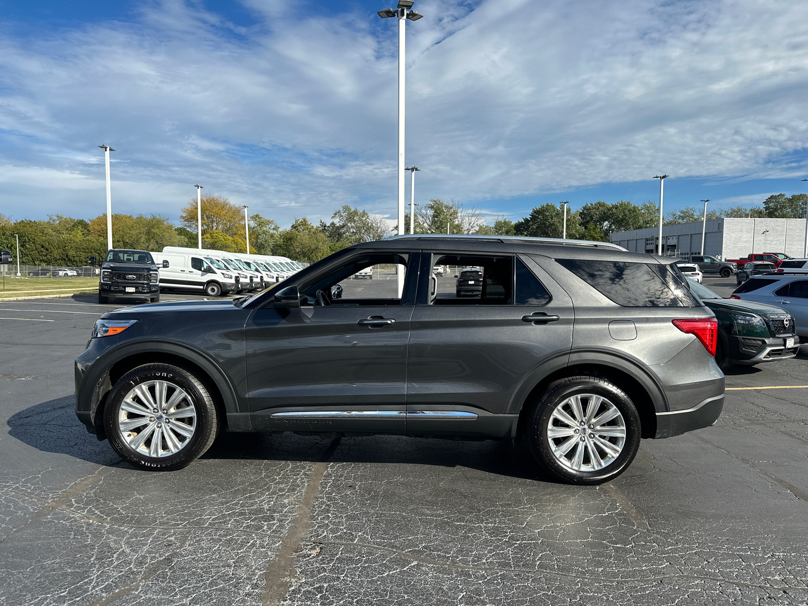 2020 Ford Explorer Limited 5