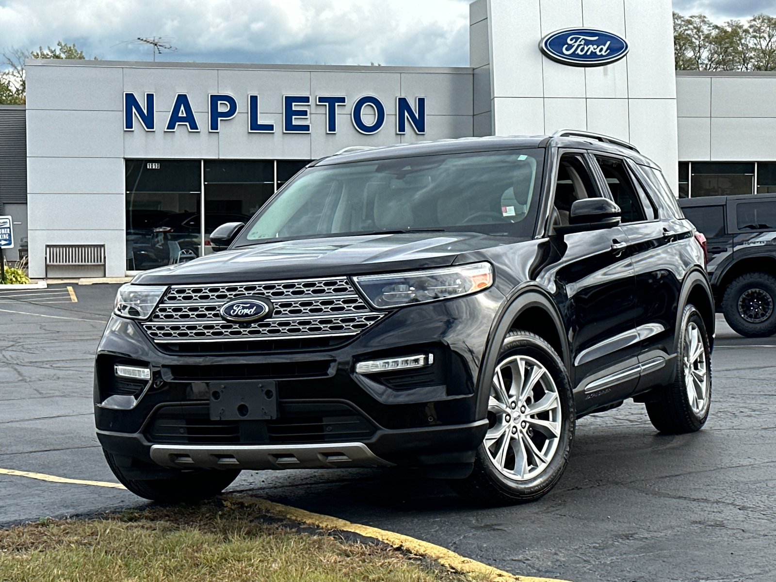 2020 Ford Explorer Limited 2