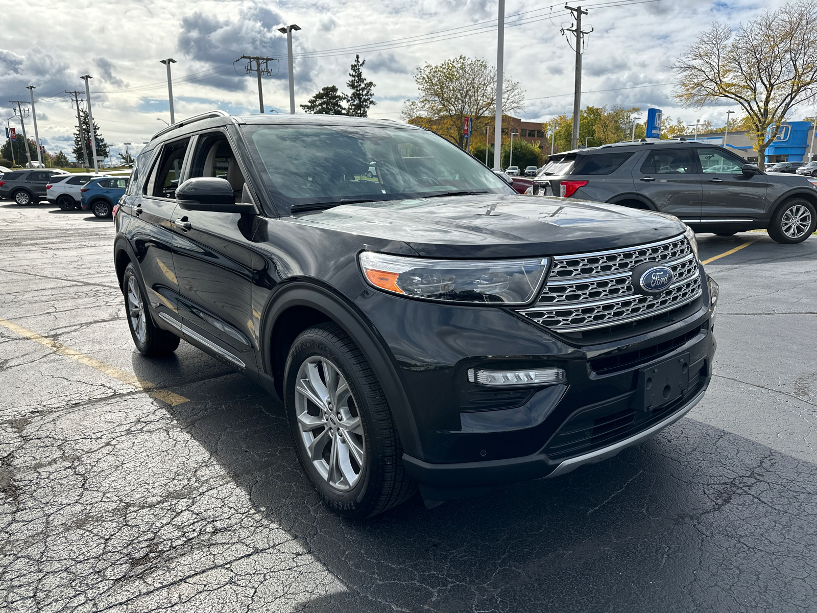 2020 Ford Explorer Limited 10