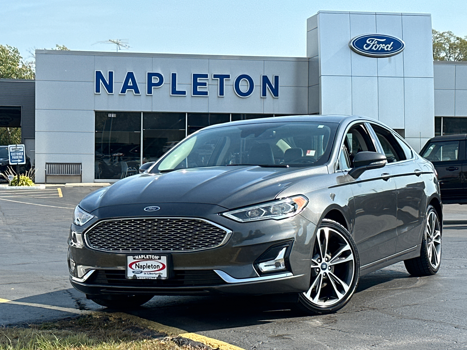 2019 Ford Fusion Titanium 1