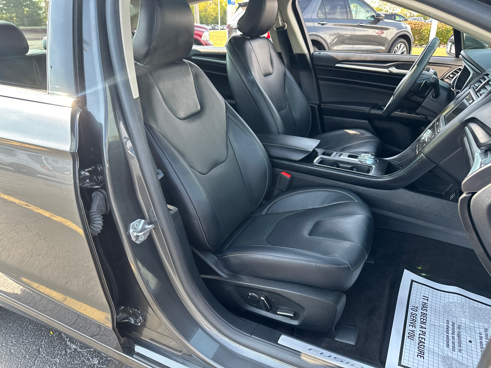 2019 Ford Fusion Titanium 34