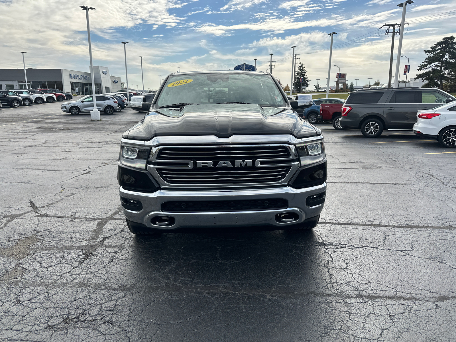 2022 Ram 1500 Laramie 4x4 Crew Cab 57 Box 3