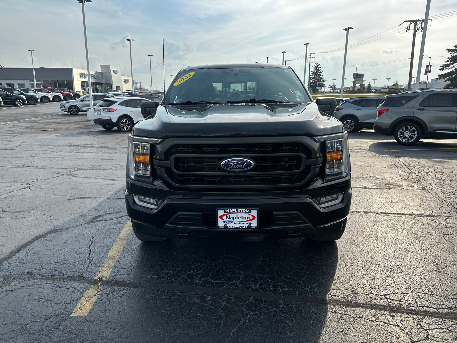 2022 Ford F-150 XLT 4WD SuperCrew 5.5 Box 3