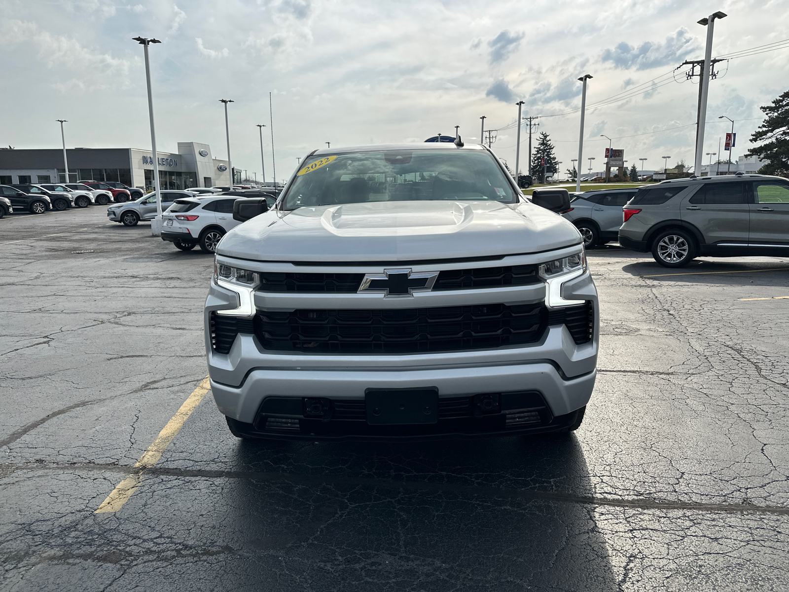 2022 Chevrolet Silverado 1500 RST 4WD Crew Cab 147 3