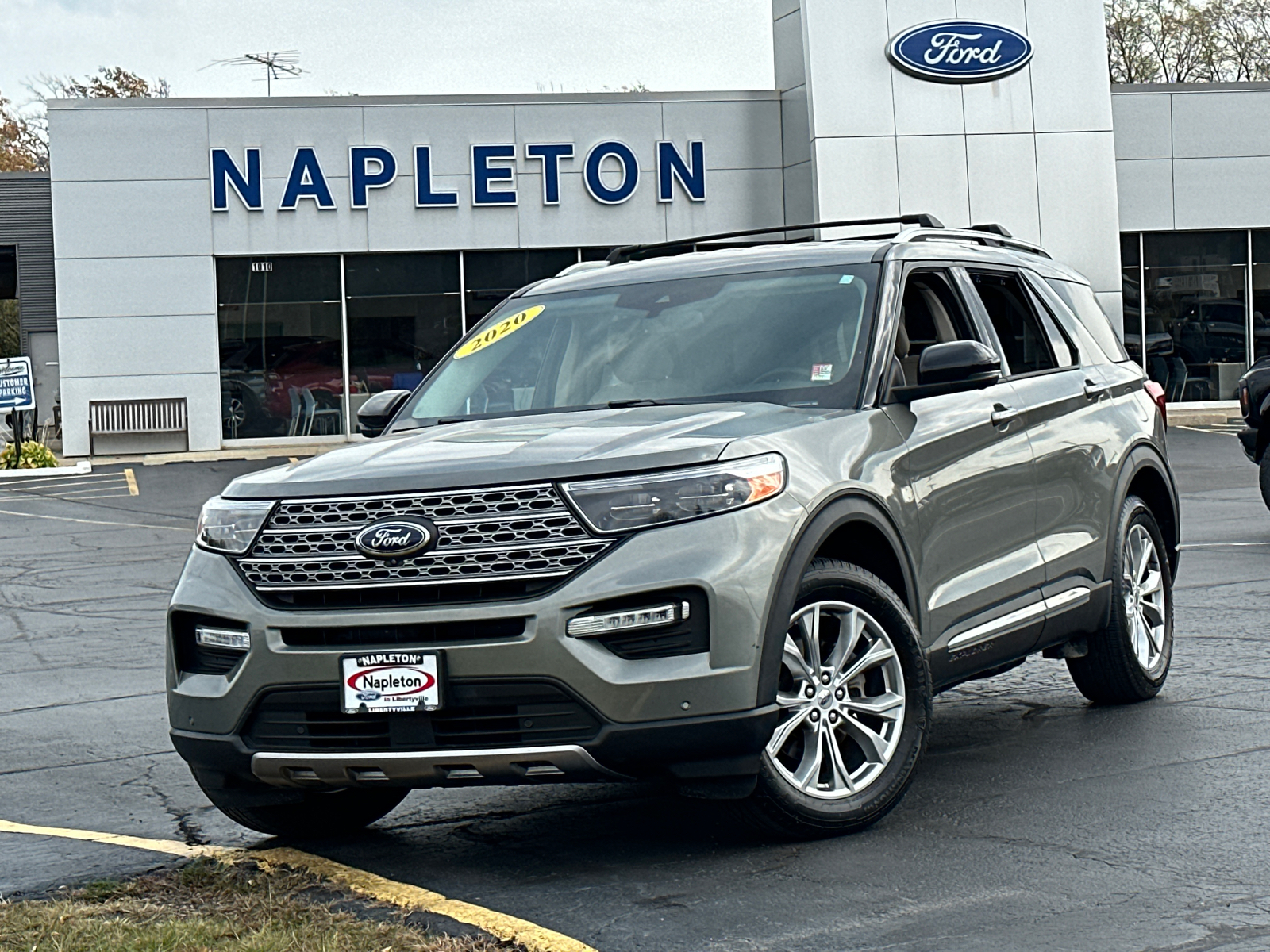 2020 Ford Explorer Limited 1