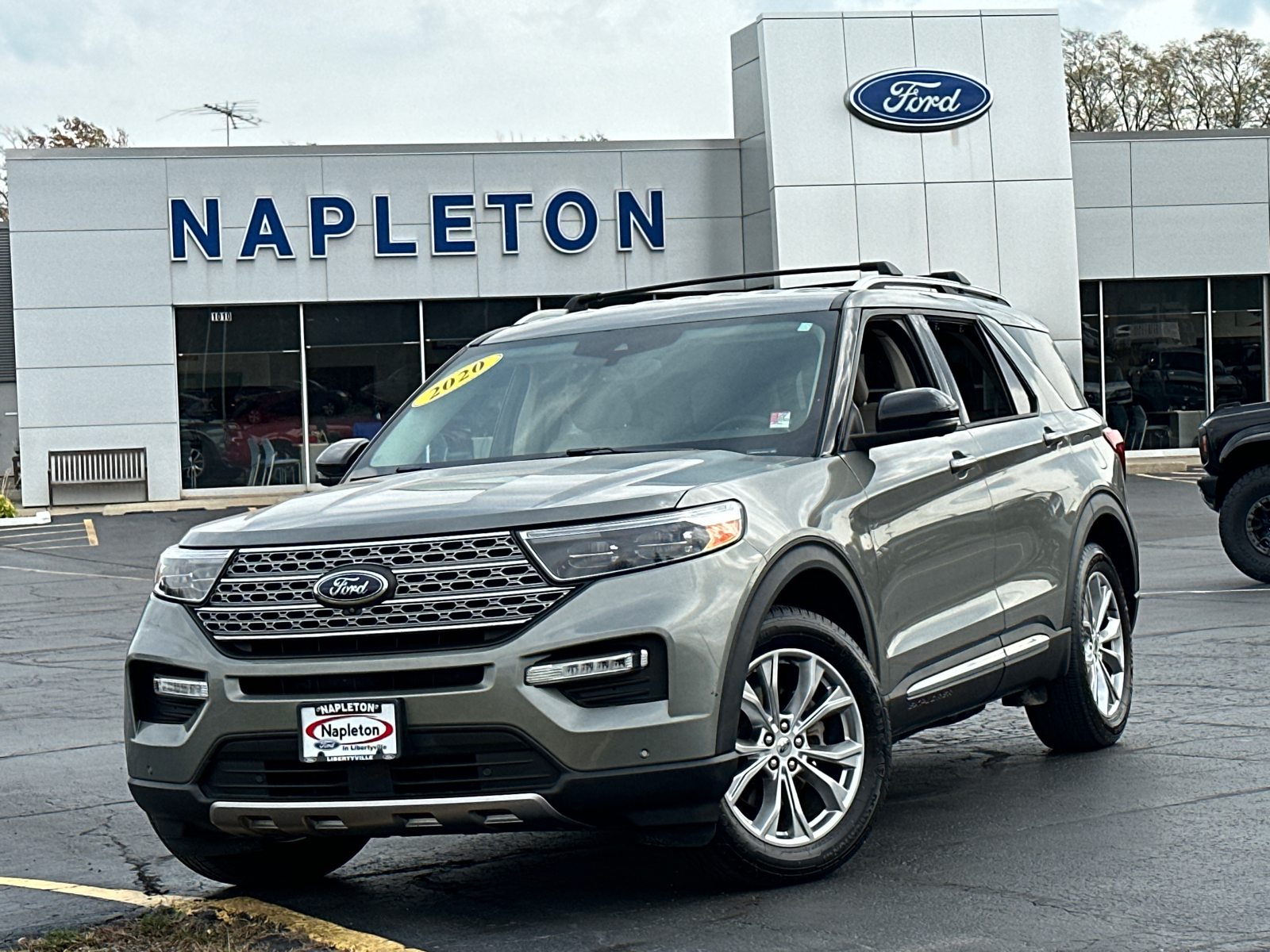 2020 Ford Explorer Limited 2