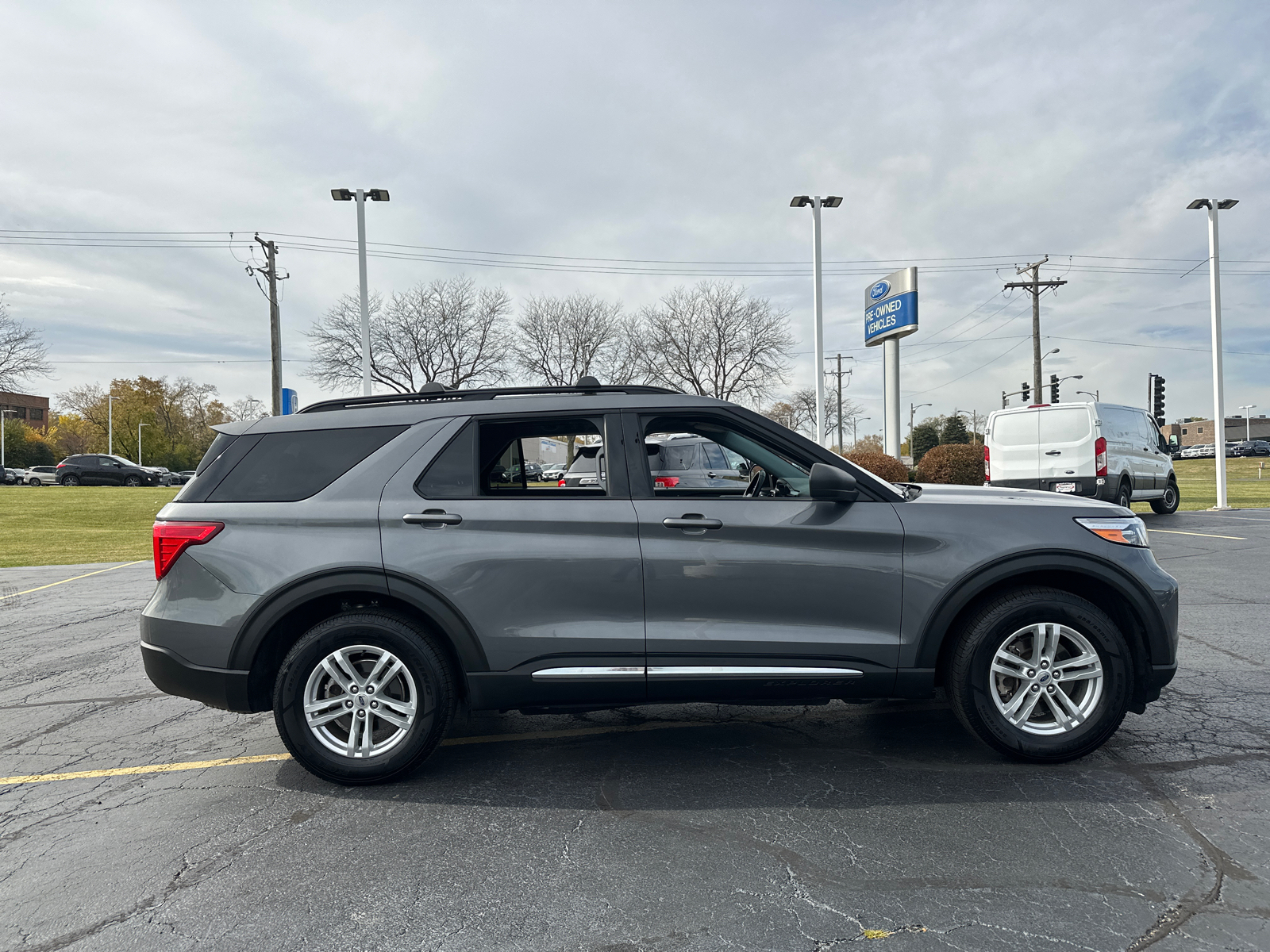 2022 Ford Explorer XLT 9