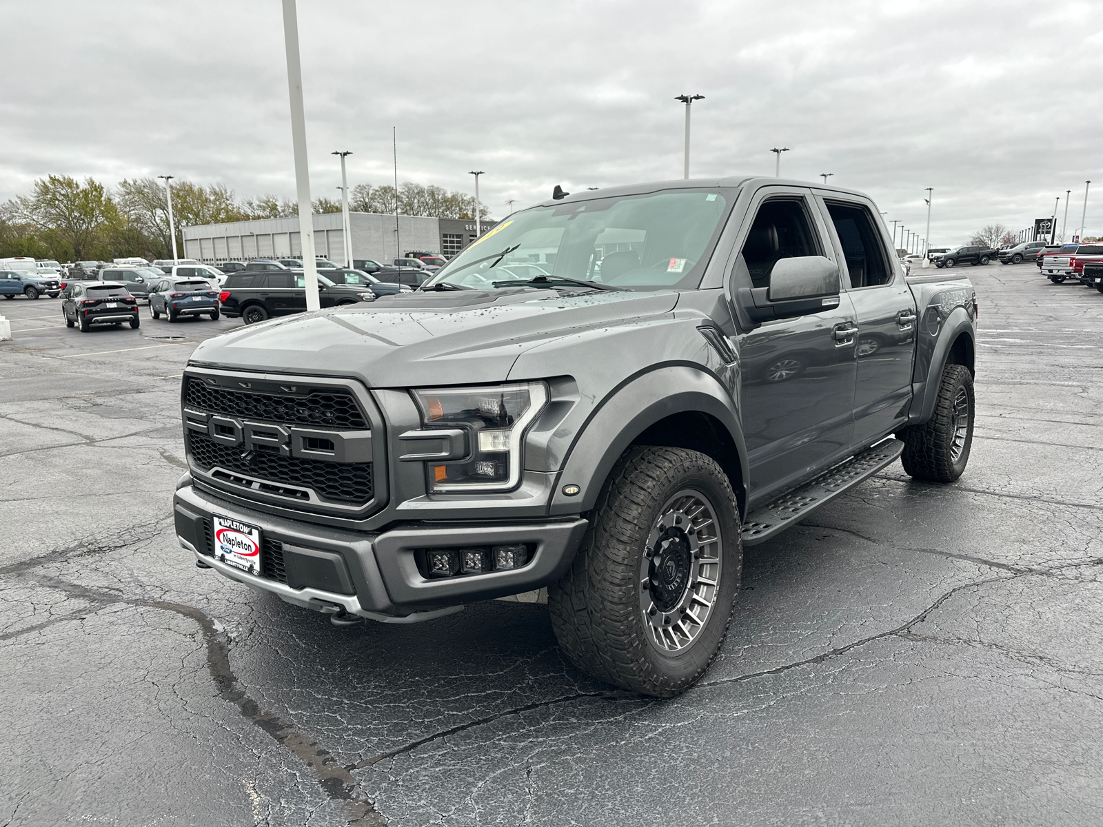 2019 Ford F-150 Raptor 4WD SuperCrew 5.5 Box 4