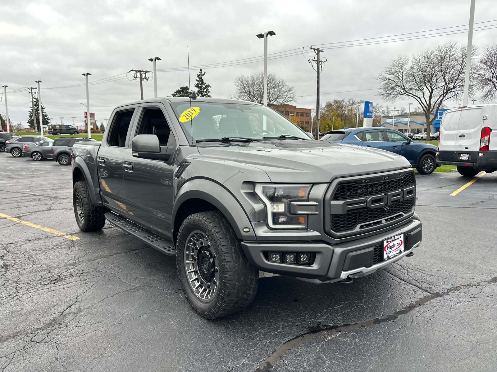 2019 Ford F-150 Raptor 4WD SuperCrew 5.5 Box 10