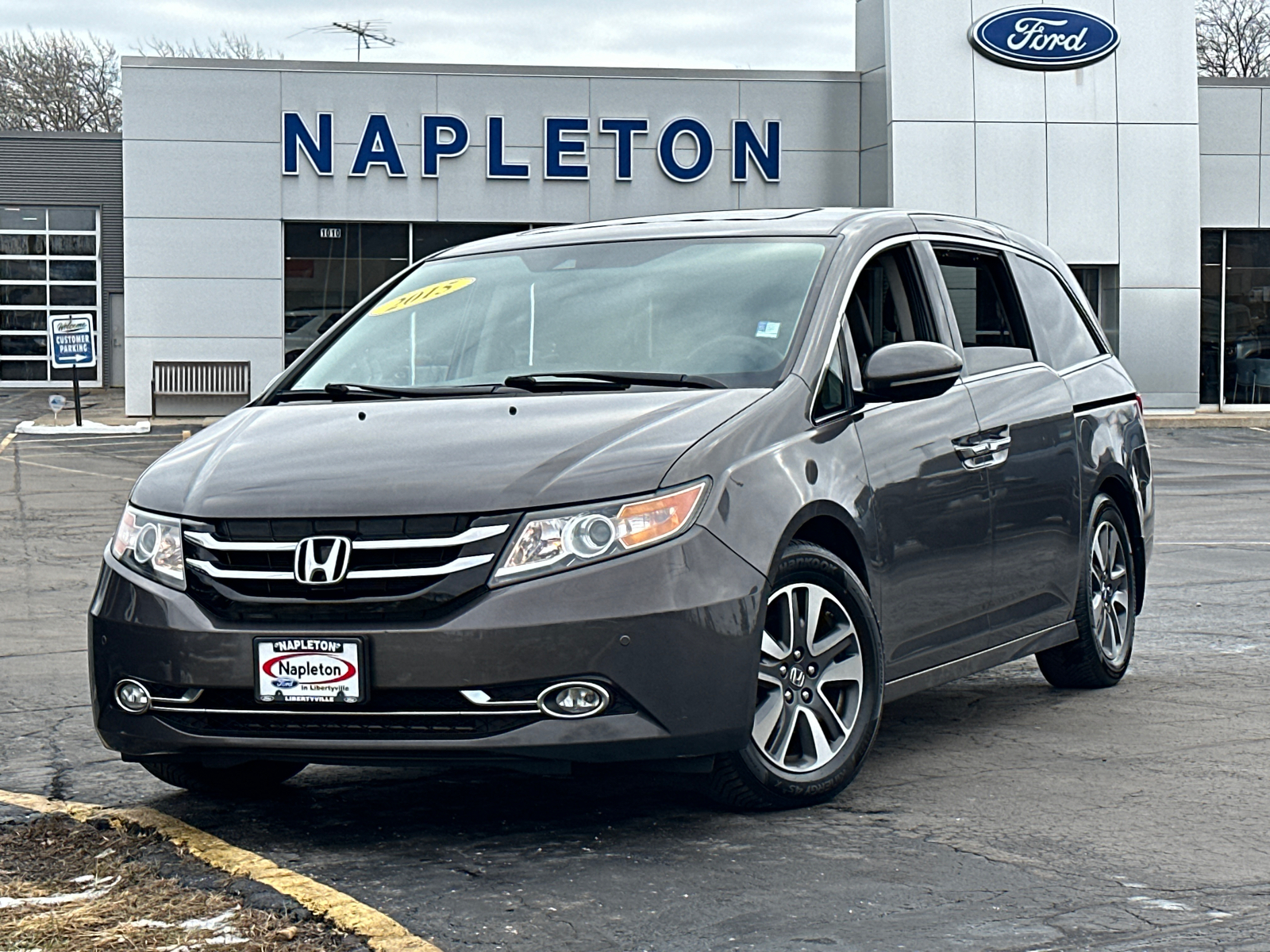 2015 Honda Odyssey Touring 1