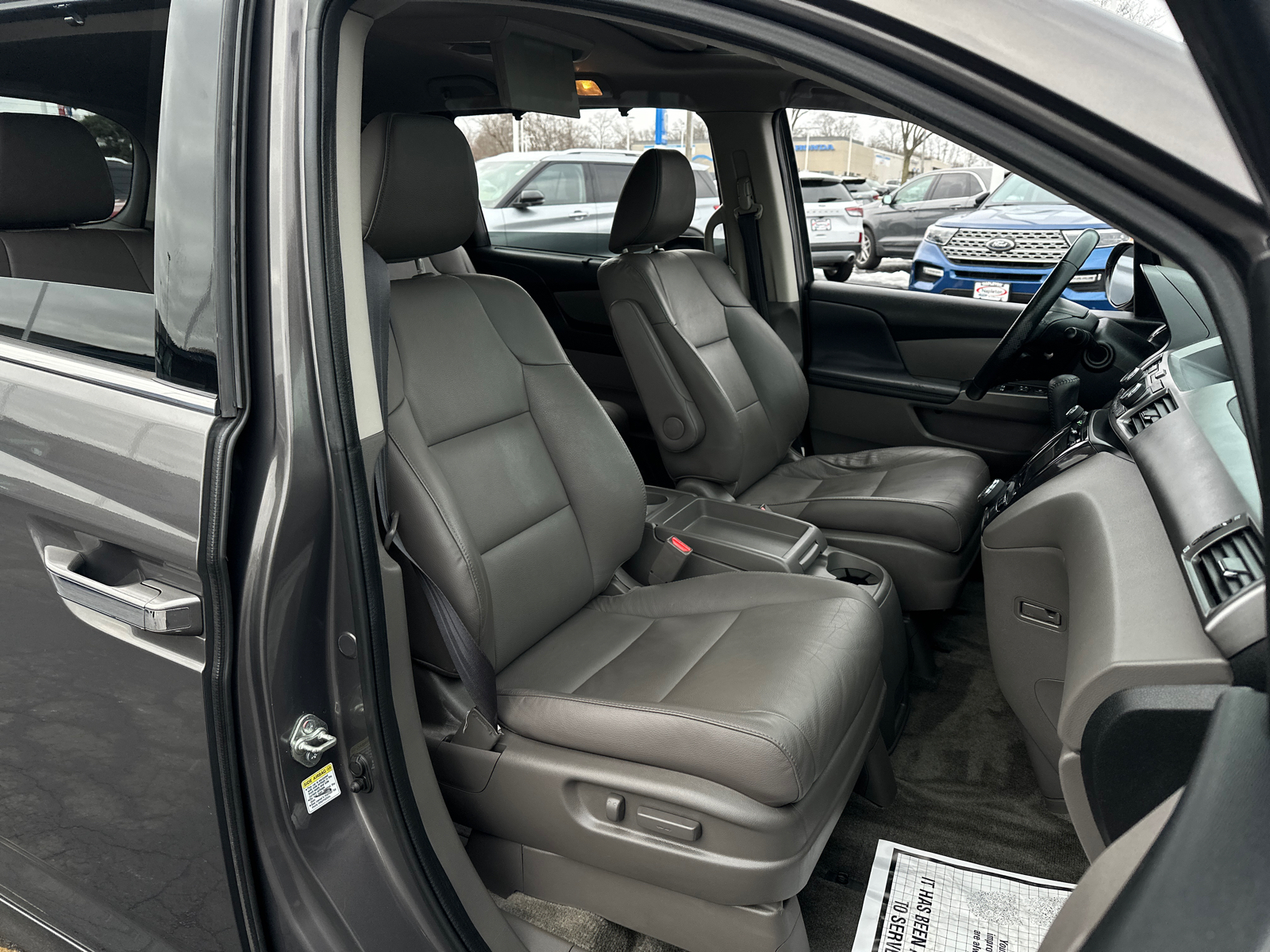 2015 Honda Odyssey Touring 35