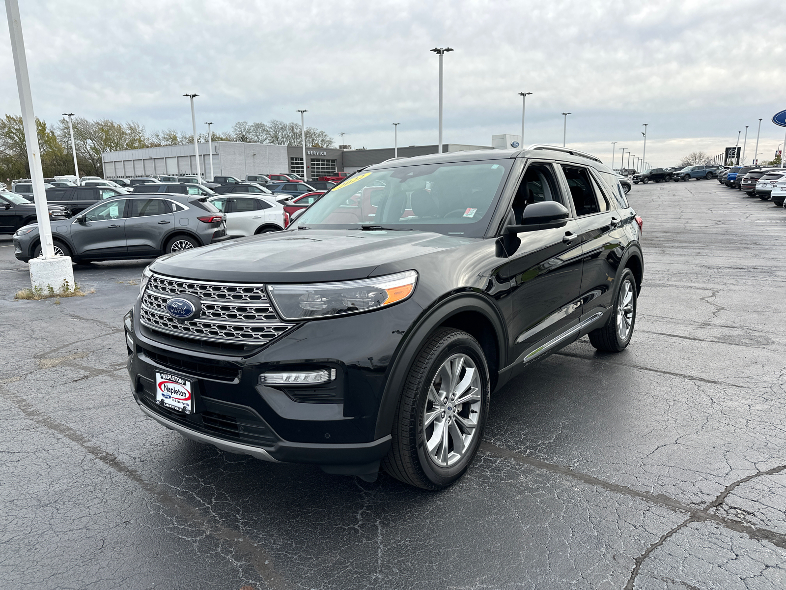 2022 Ford Explorer Limited 4