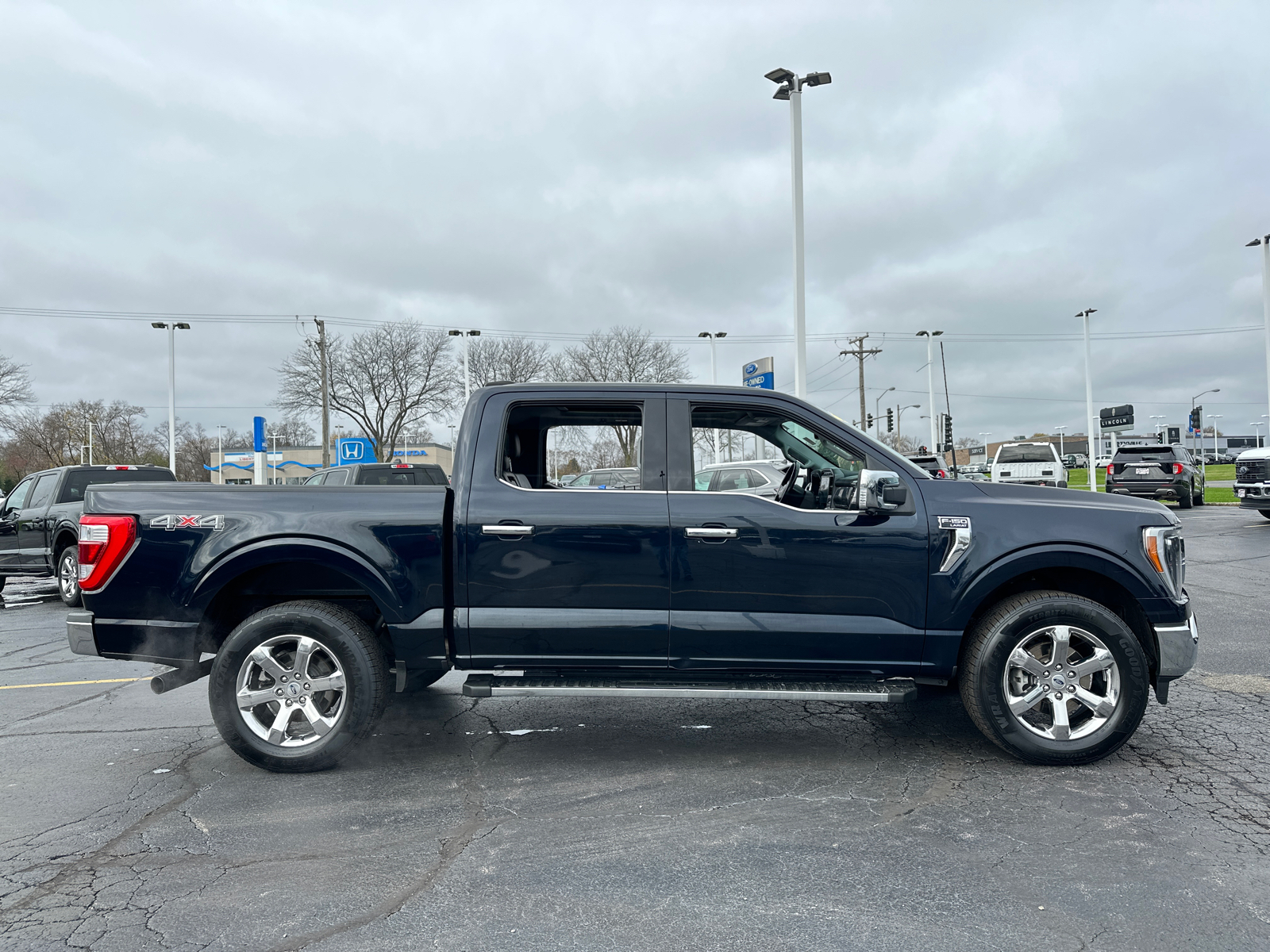 2021 Ford F-150 LARIAT 4WD SuperCrew 5.5 Box 9