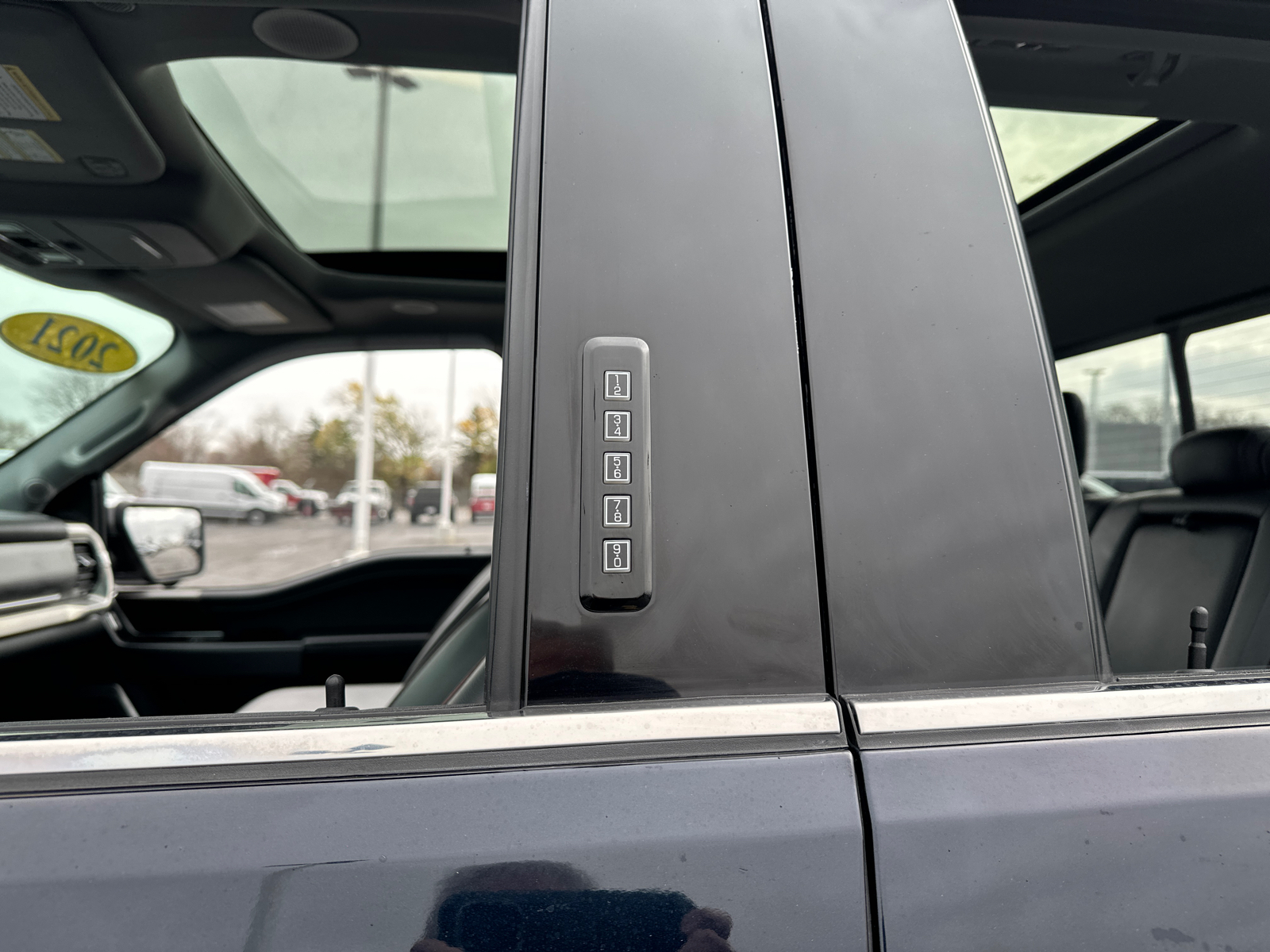 2021 Ford F-150 LARIAT 4WD SuperCrew 5.5 Box 14