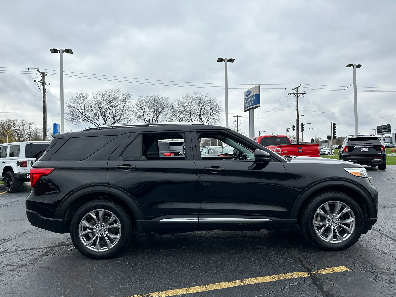 2022 Ford Explorer Limited 9