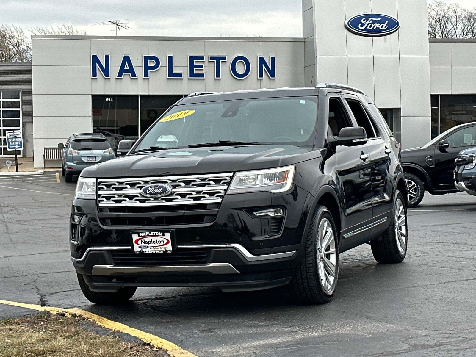 2019 Ford Explorer Limited 1