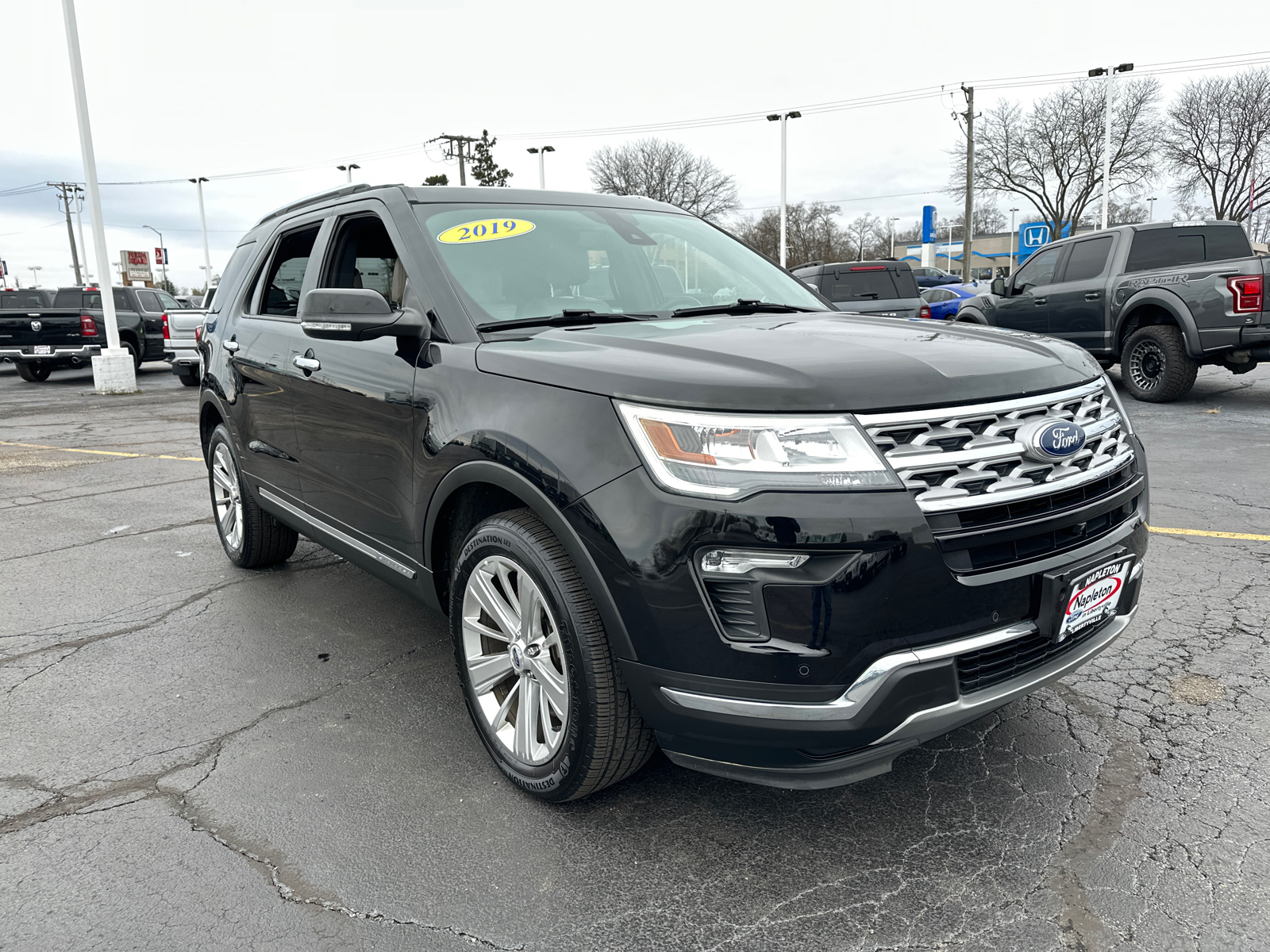 2019 Ford Explorer Limited 10