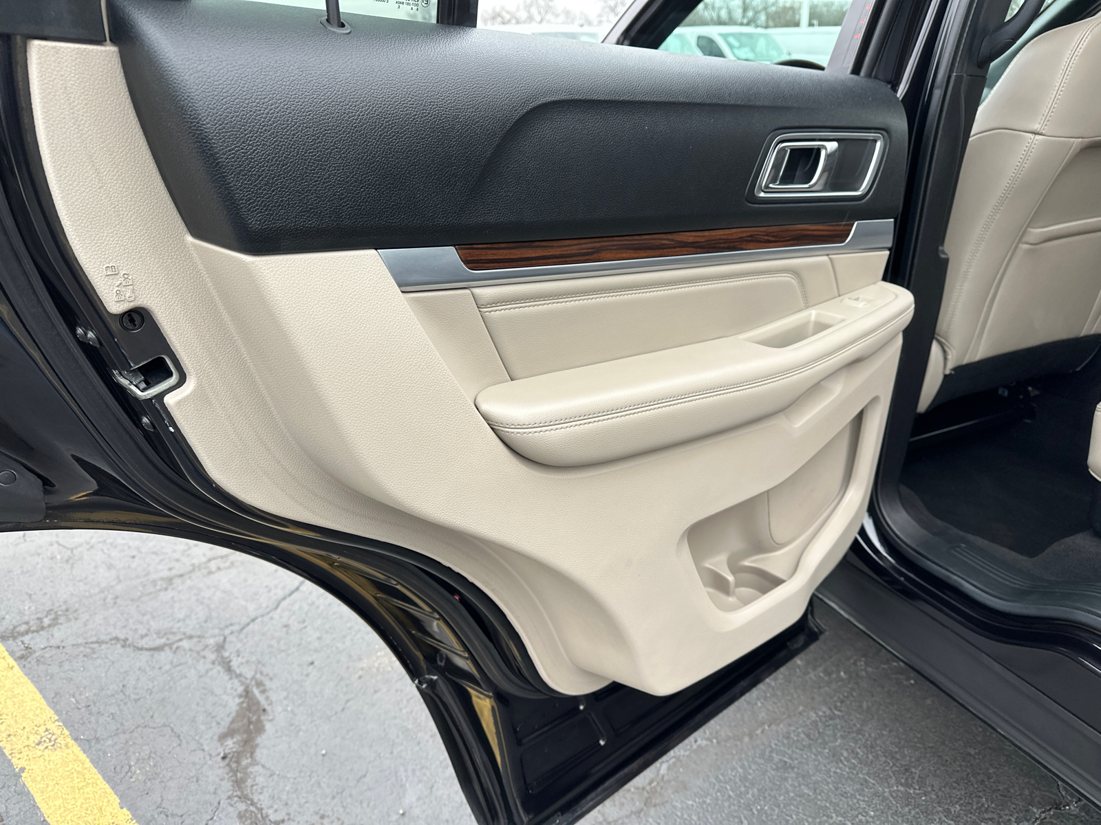 2019 Ford Explorer Limited 30