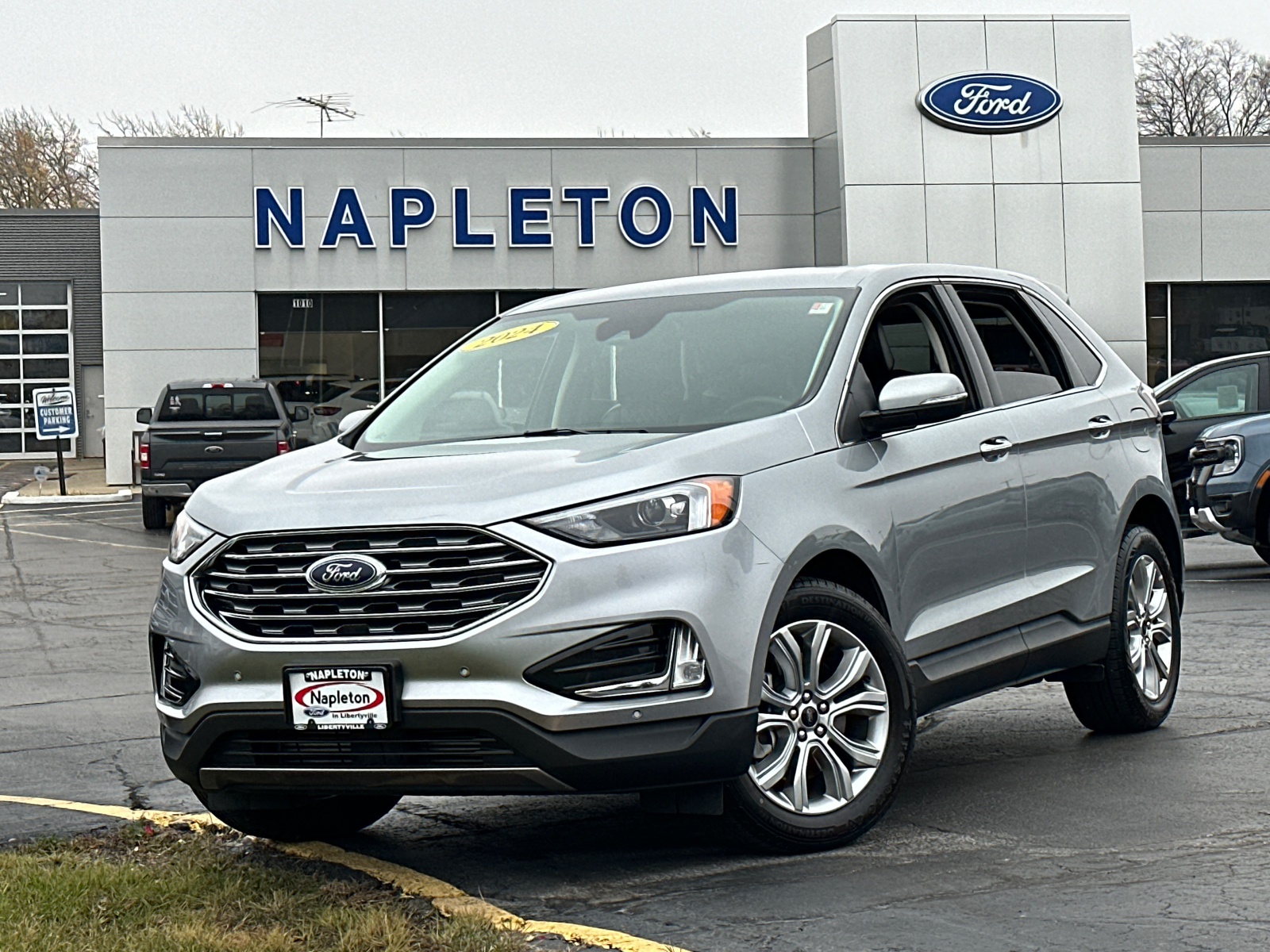 2024 Ford Edge Titanium 1