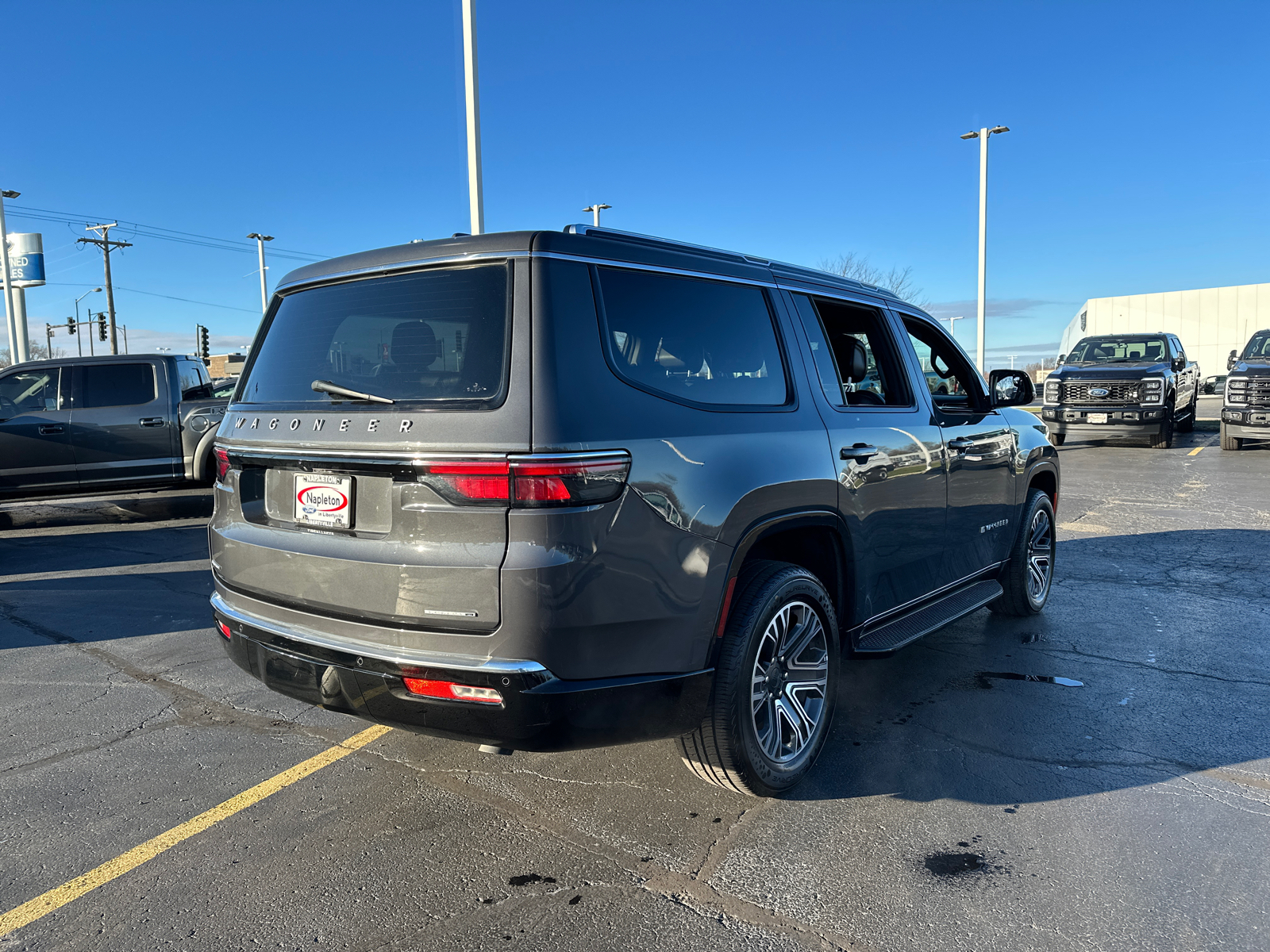 2022 Jeep Wagoneer Series III 8