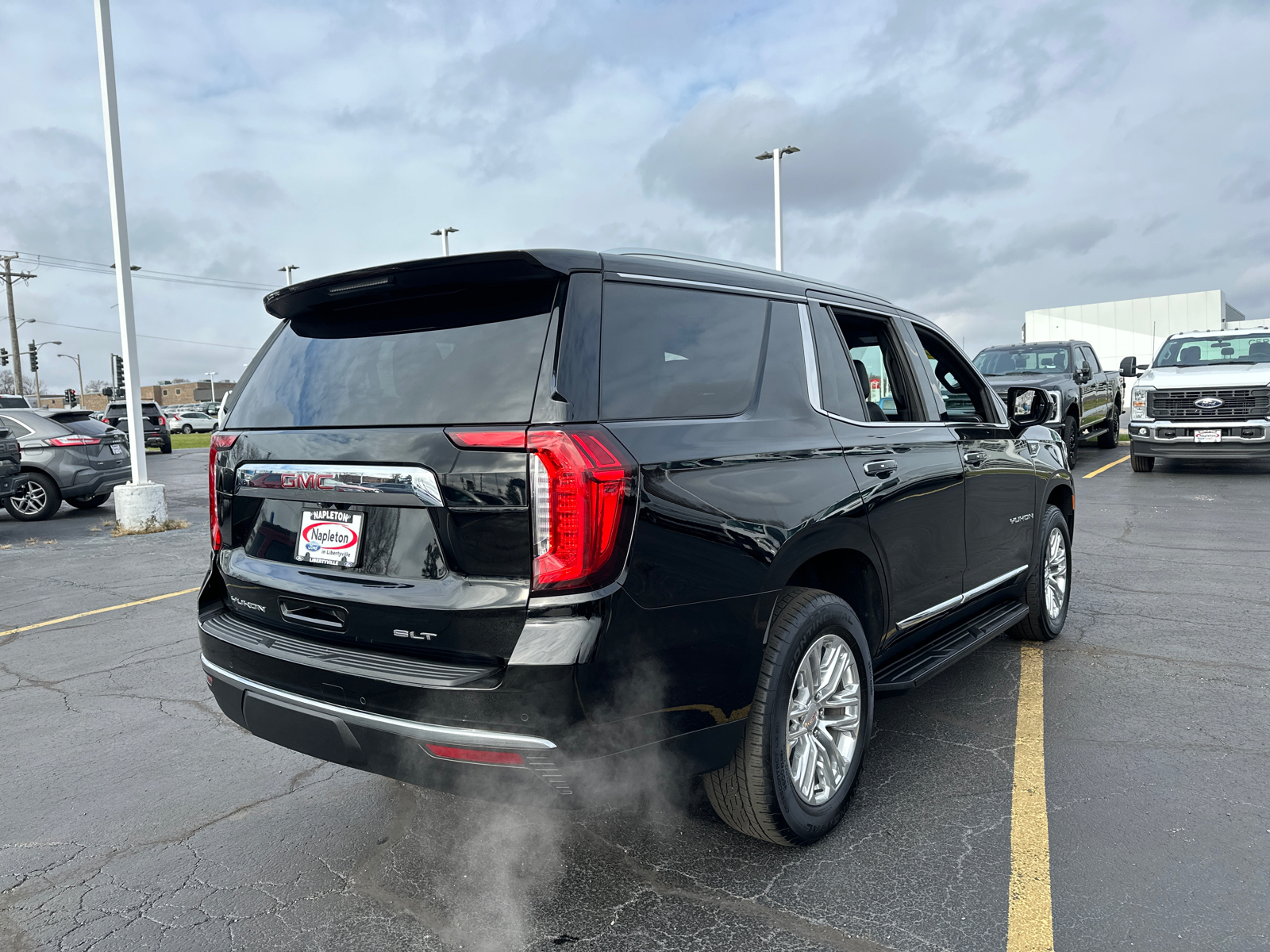 2023 GMC Yukon SLT 8