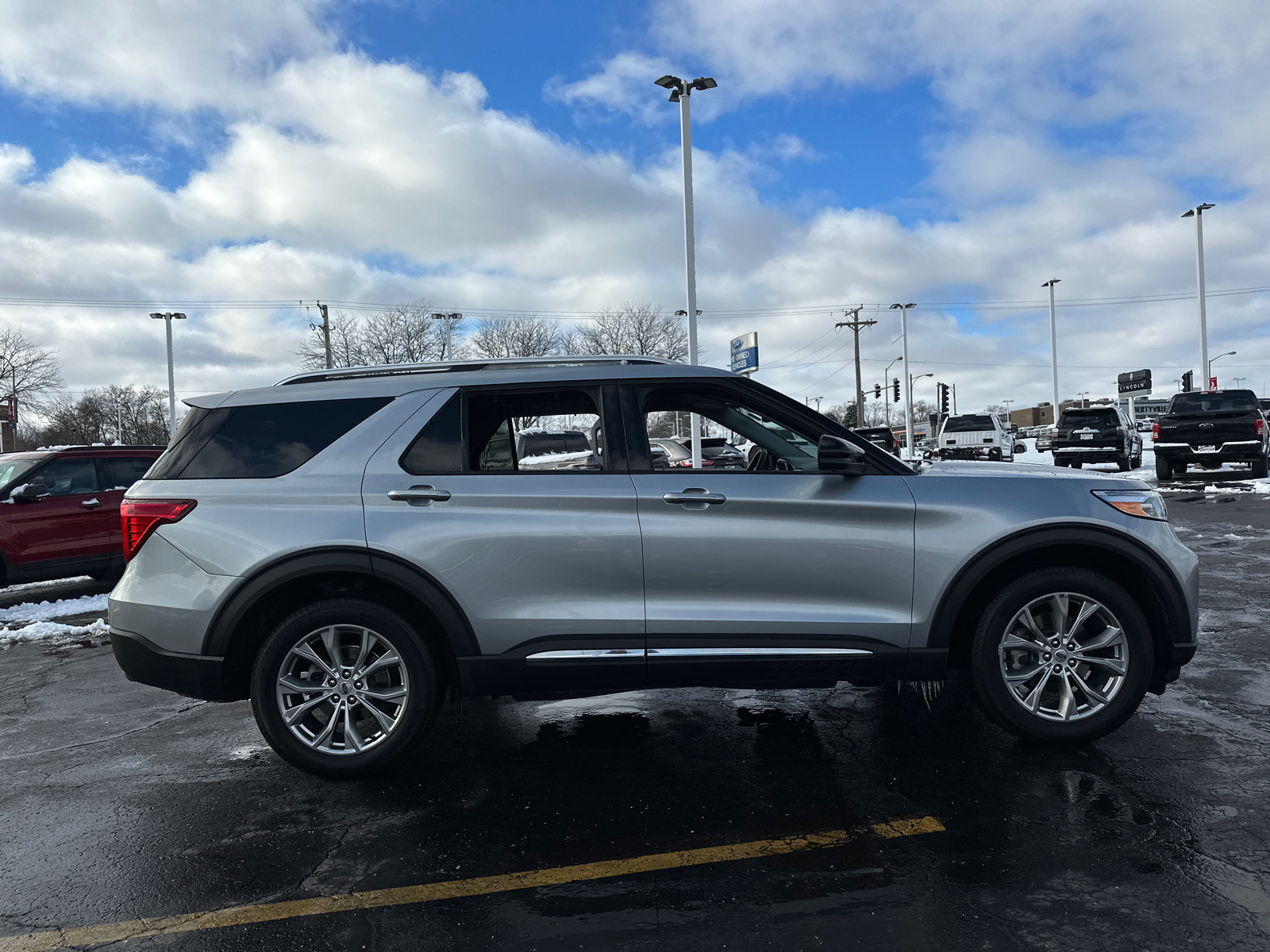 2022 Ford Explorer Limited 9