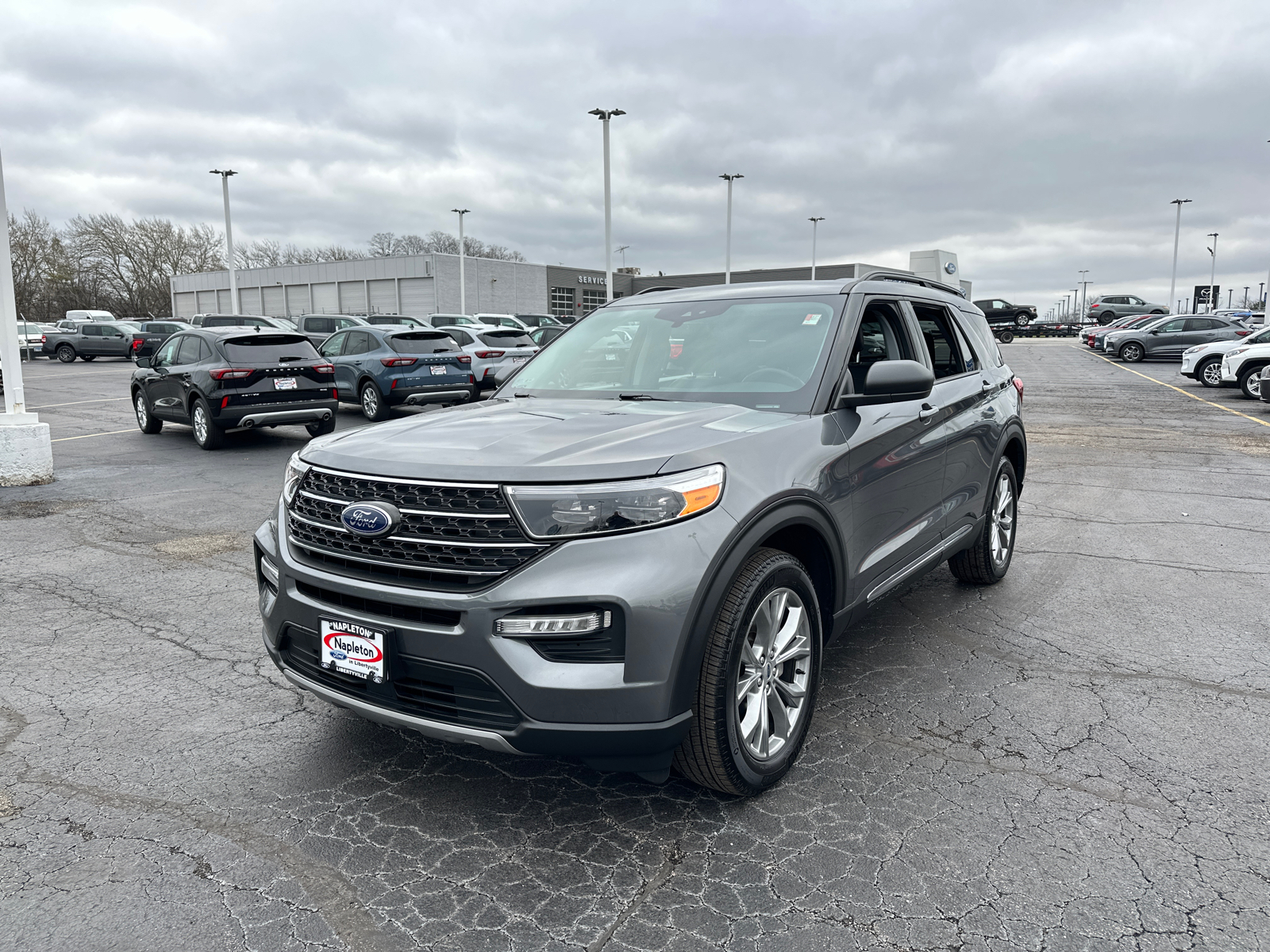 2022 Ford Explorer XLT 4