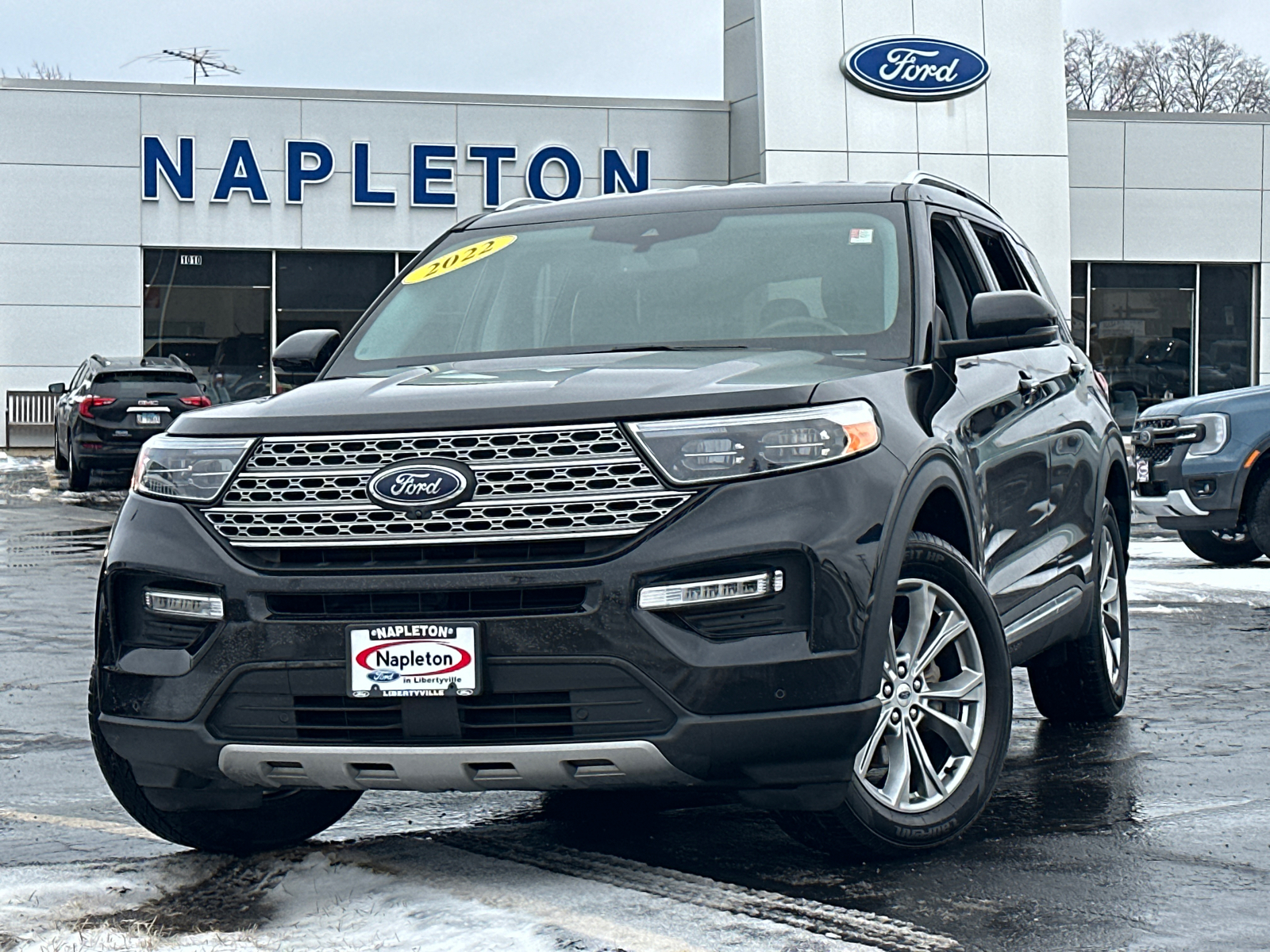 2022 Ford Explorer Limited 1