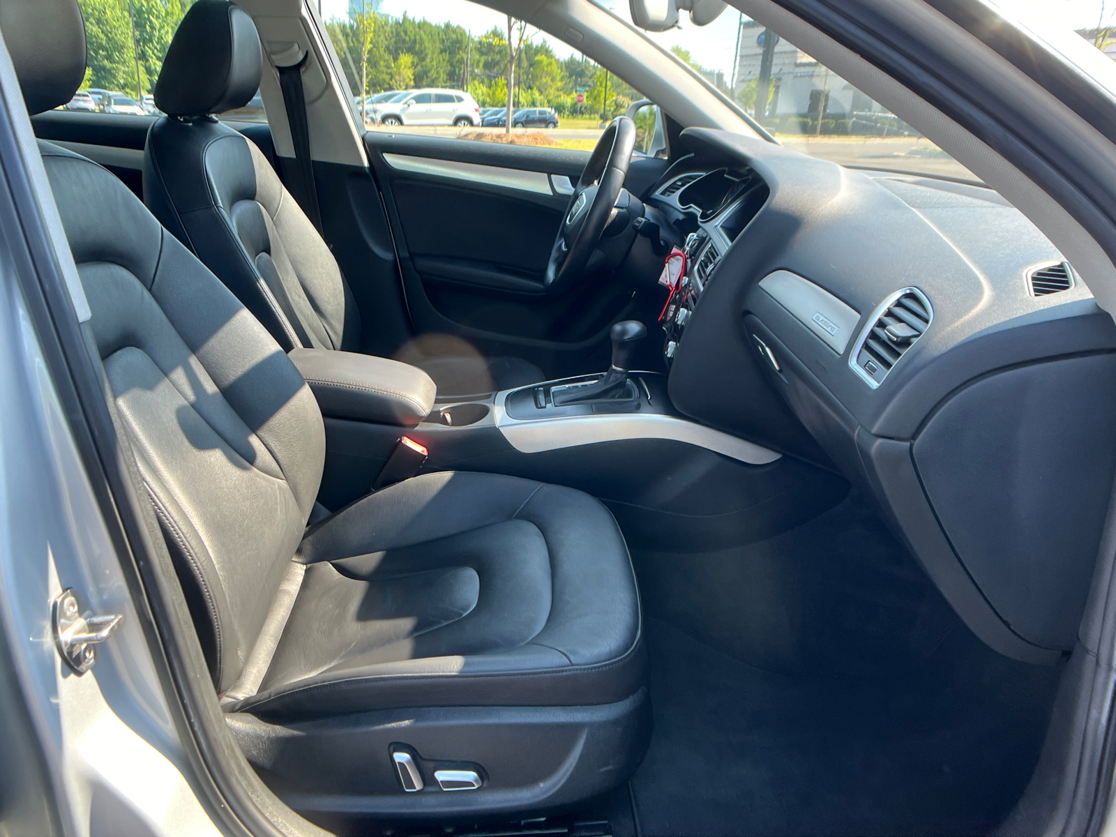 2014 Audi A4 2.0T Premium 14