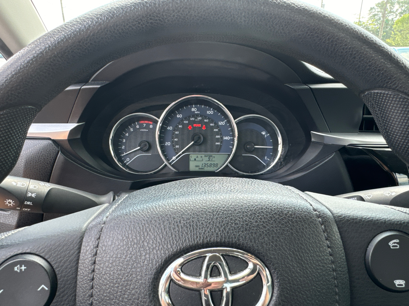 2015 Toyota Corolla LE 25