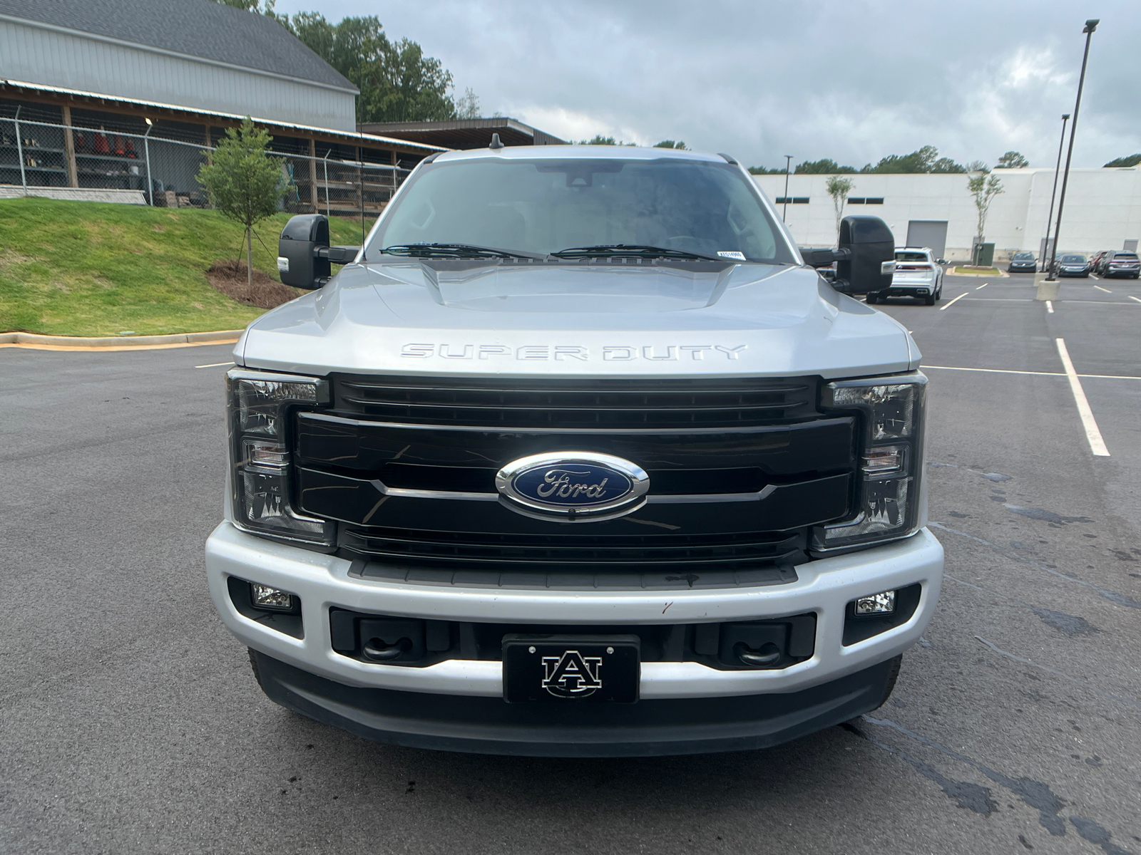 2019 Ford F-250SD Lariat 2