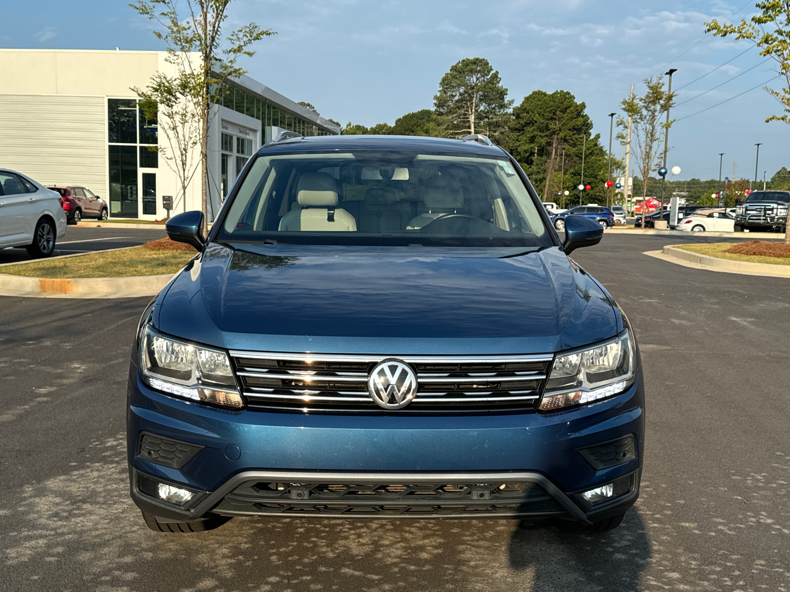 2019 Volkswagen Tiguan 2.0T SEL 8