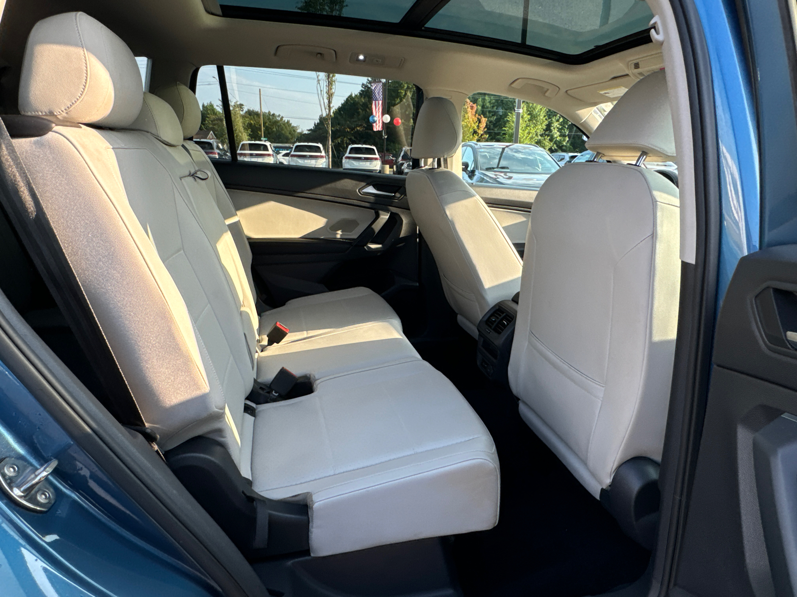 2019 Volkswagen Tiguan 2.0T SEL 14