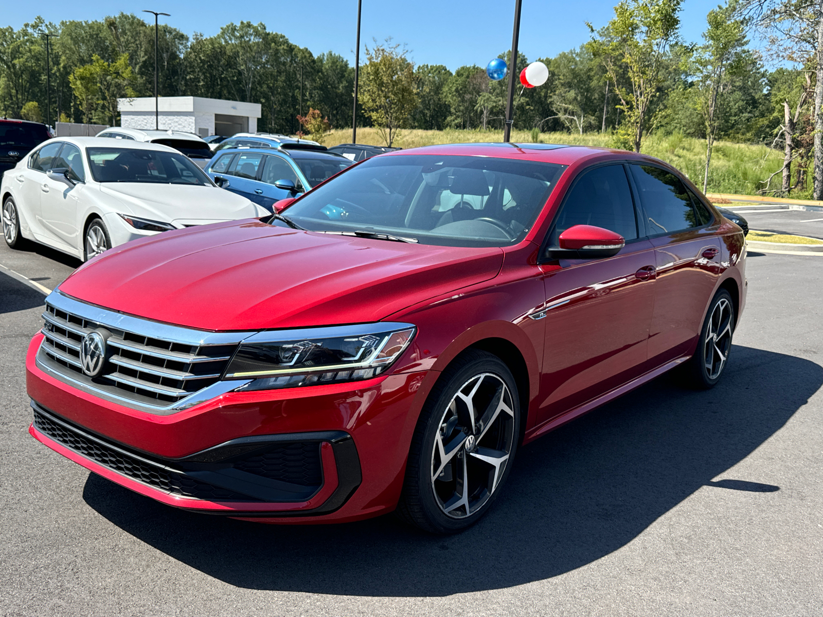 2020 Volkswagen Passat 2.0T R-Line 1