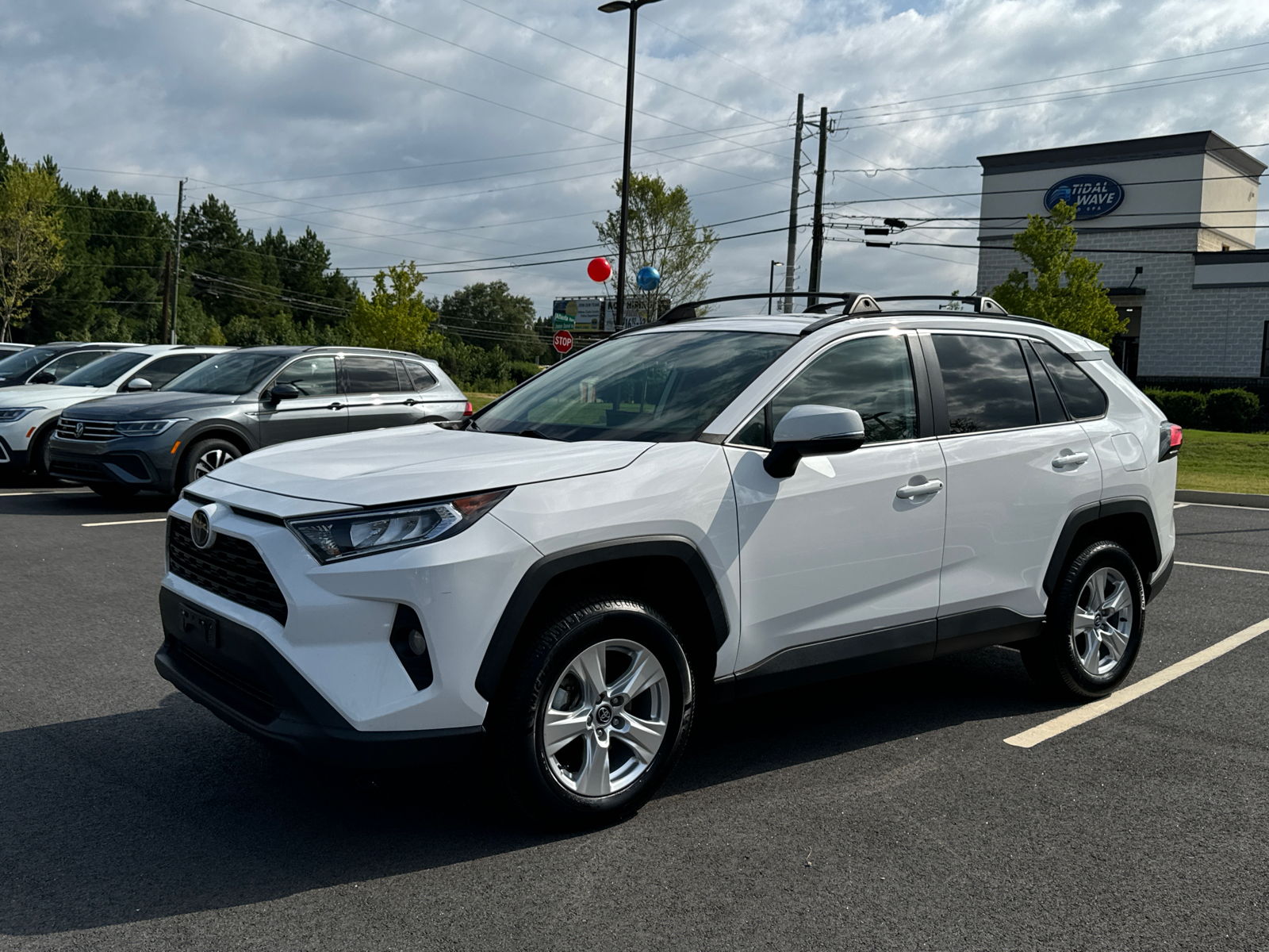 2020 Toyota RAV4 XLE 2