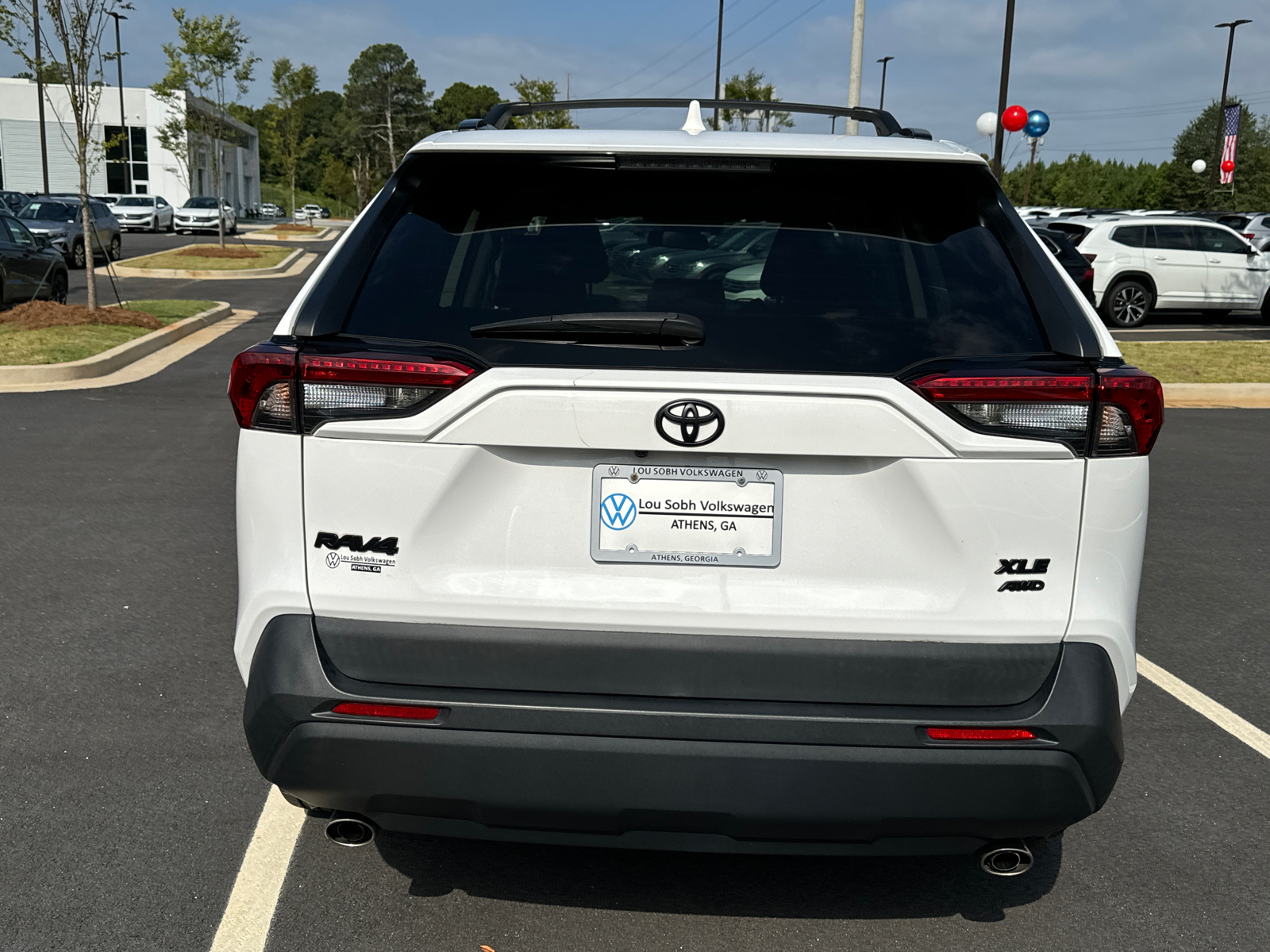 2020 Toyota RAV4 XLE 4