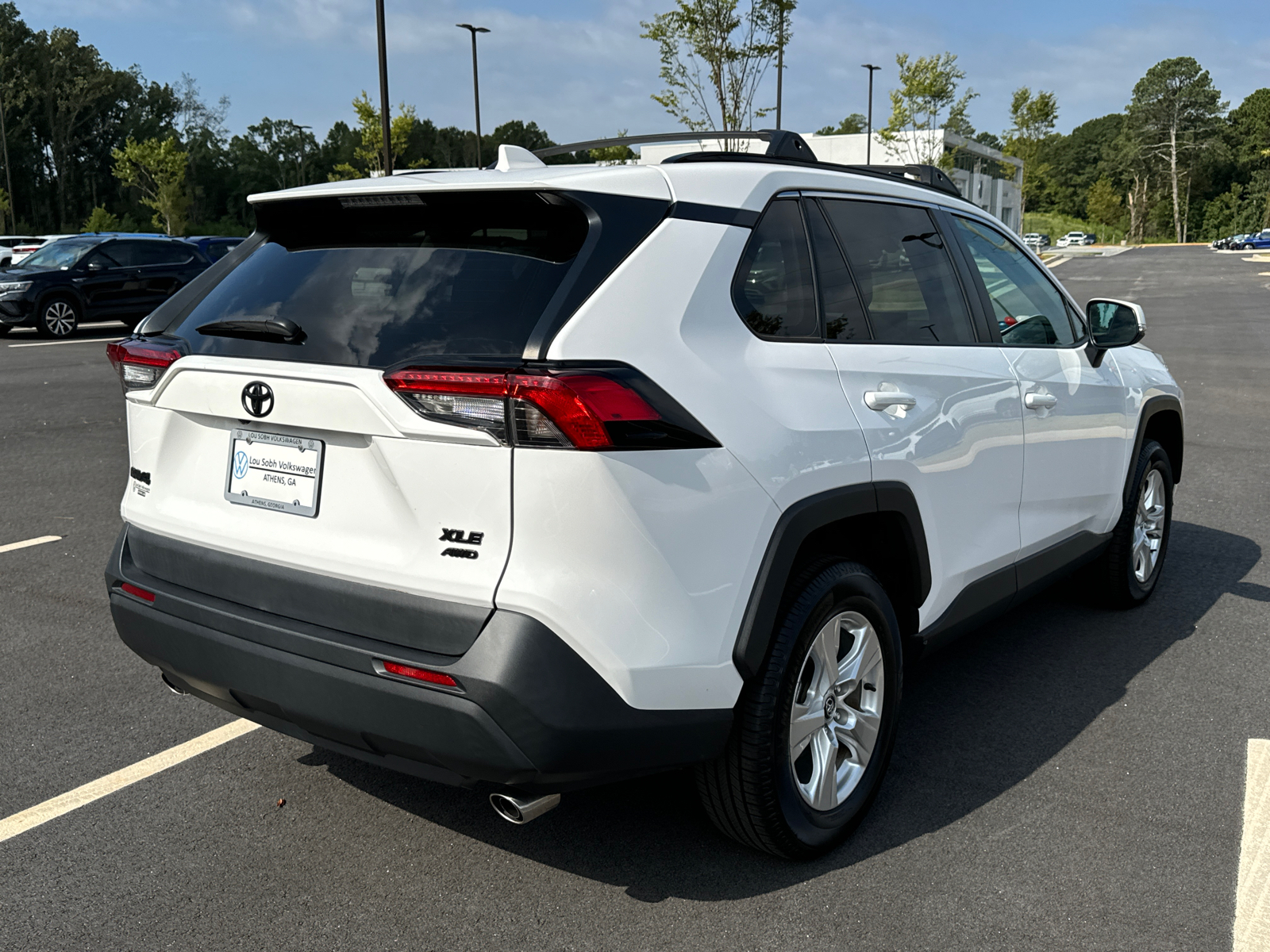 2020 Toyota RAV4 XLE 5