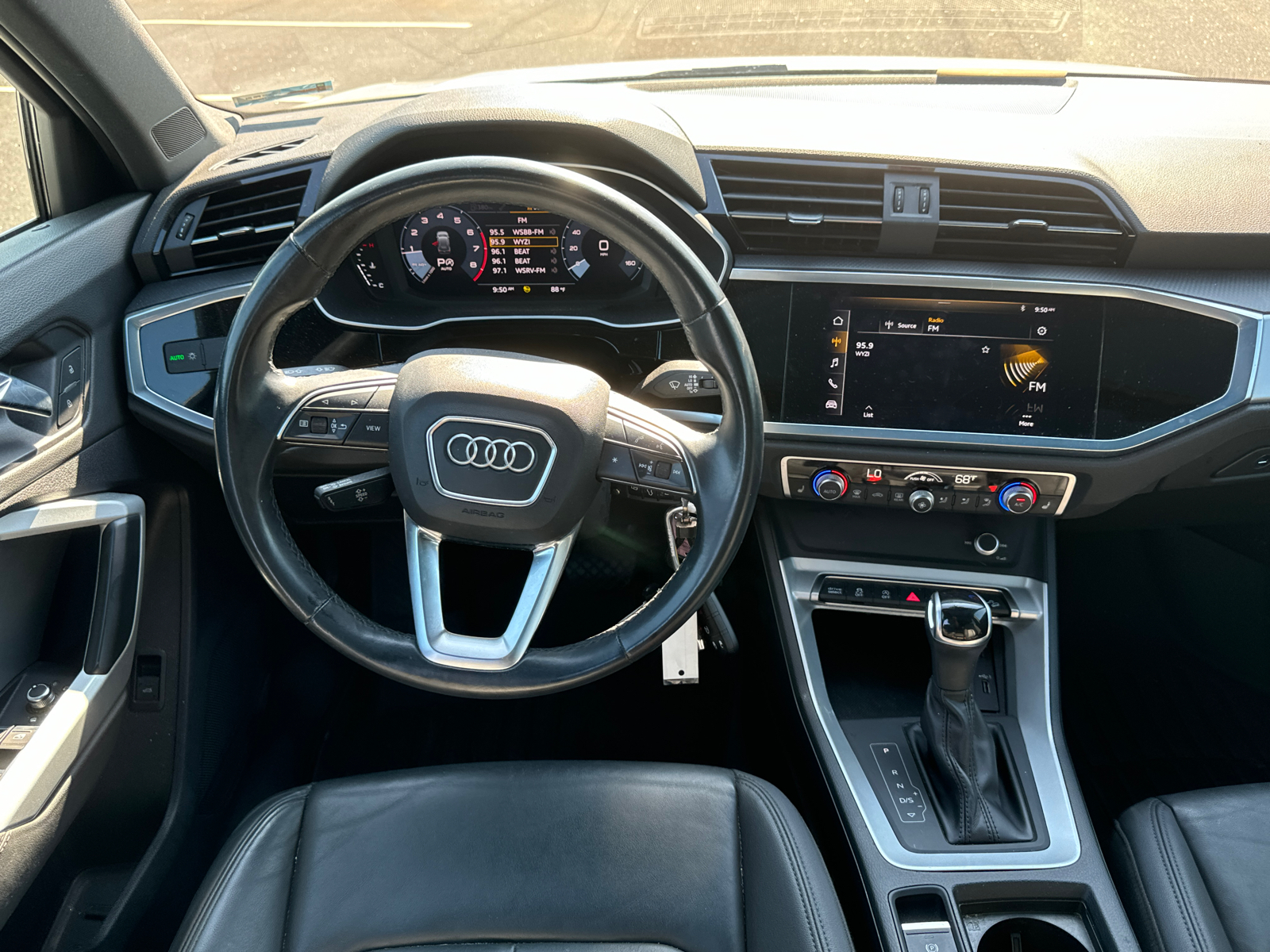 2021 Audi Q3 Premium 22