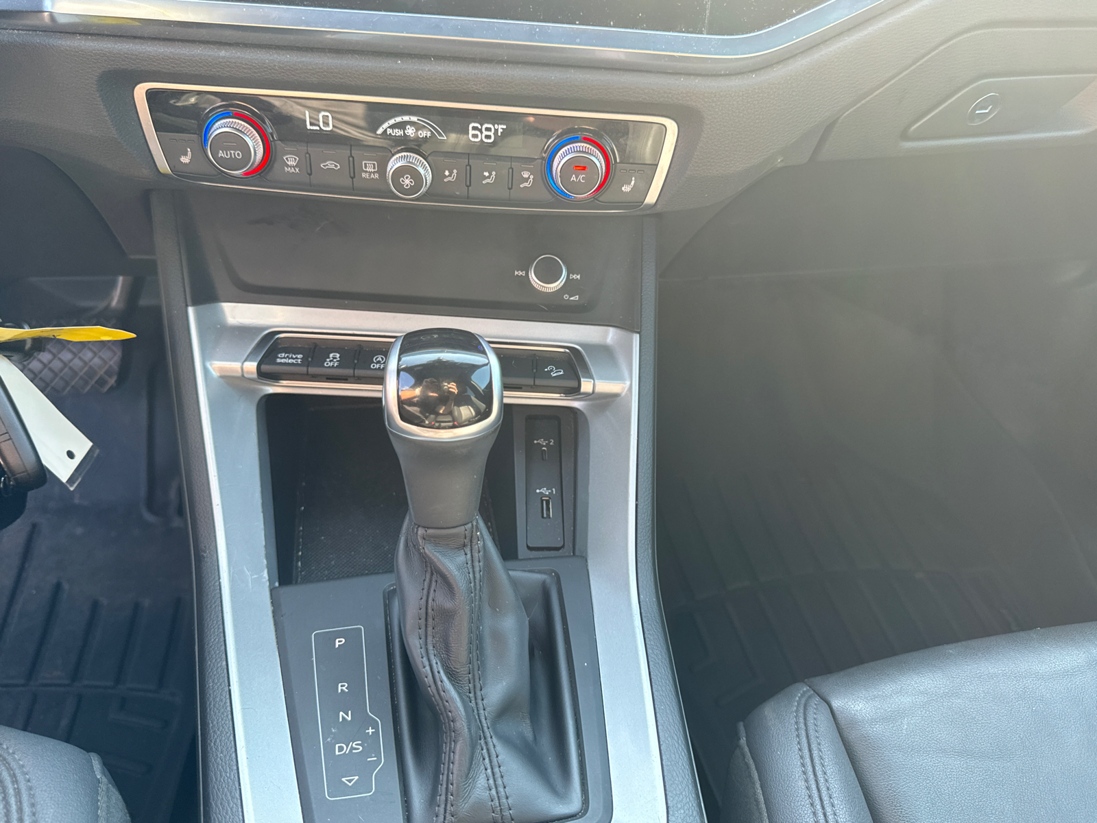 2021 Audi Q3 Premium 29