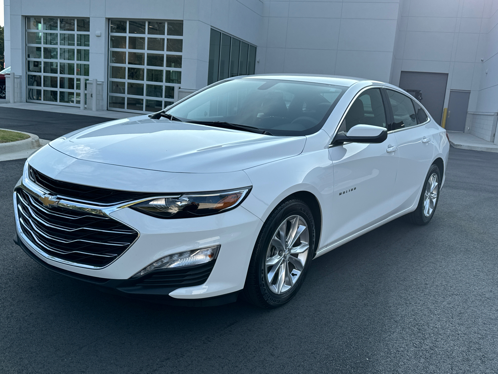 2022 Chevrolet Malibu LT 1