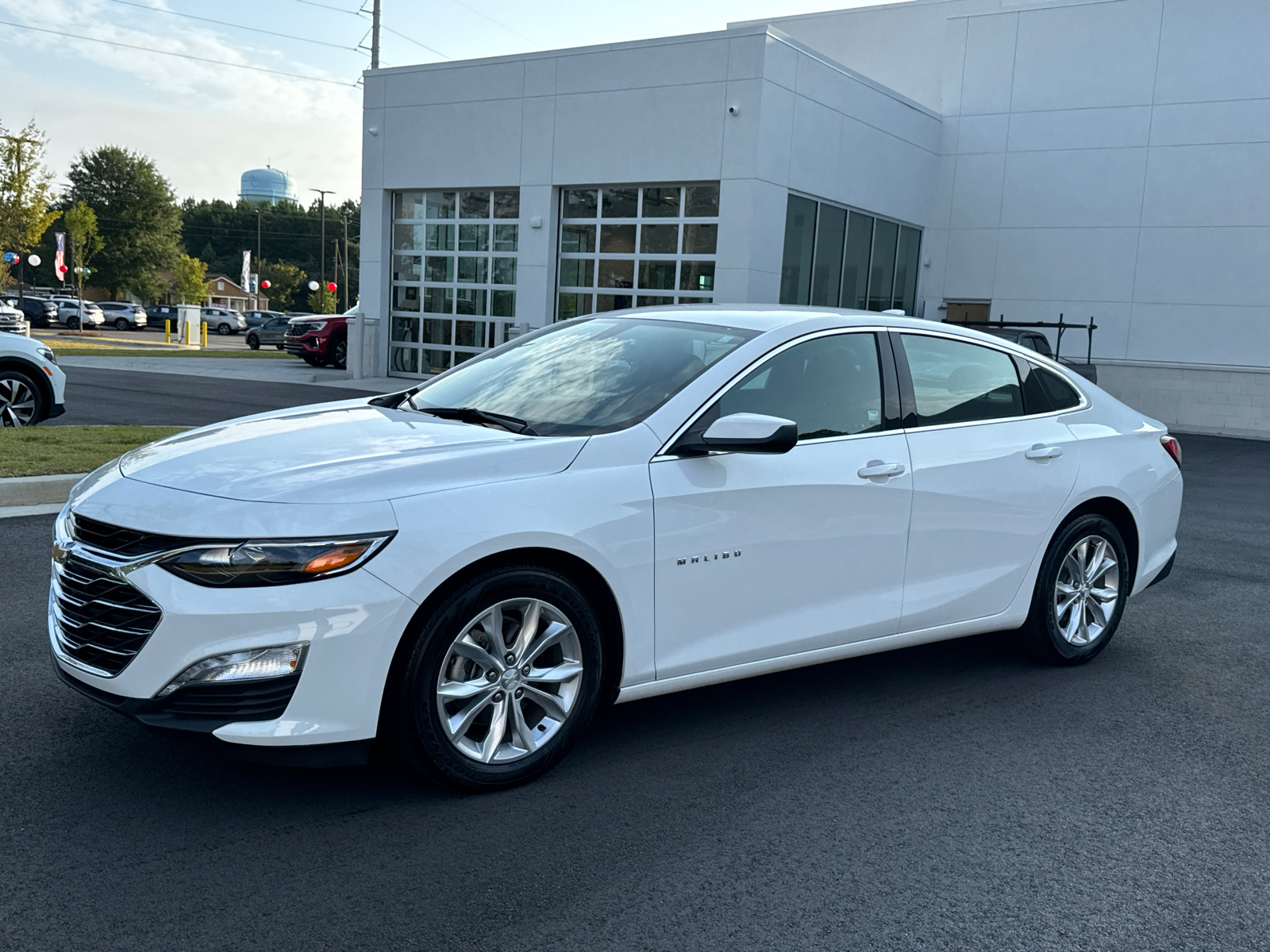 2022 Chevrolet Malibu LT 2