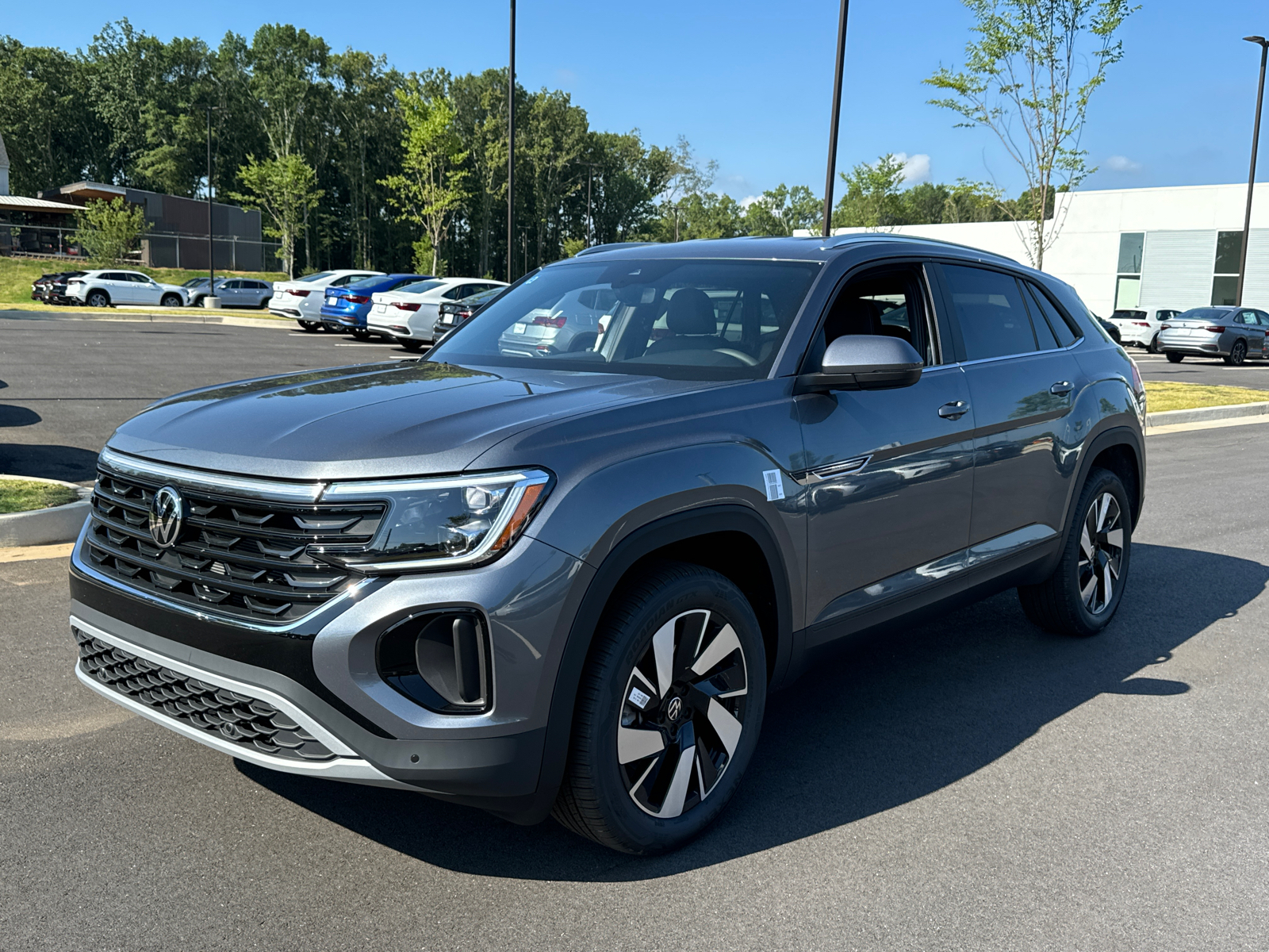 2024 Volkswagen Atlas Cross Sport 2.0T SE w/Technology 1