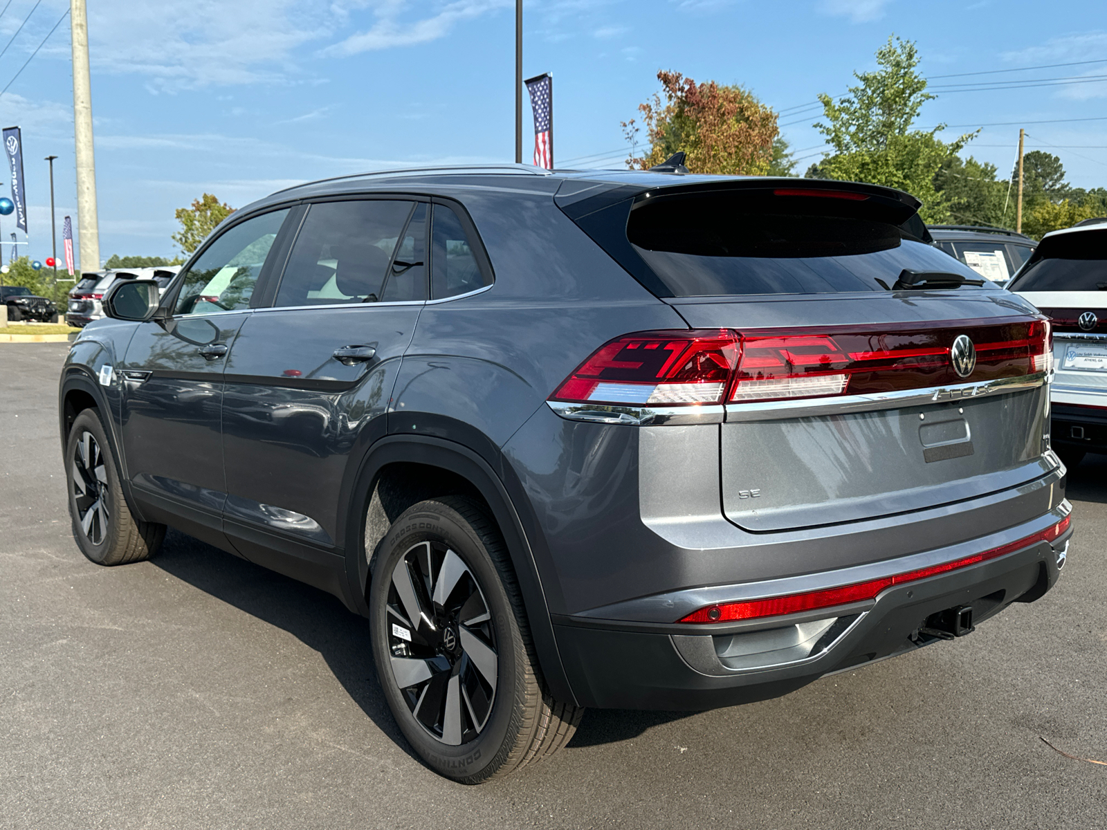 2024 Volkswagen Atlas Cross Sport 2.0T SE w/Technology 3