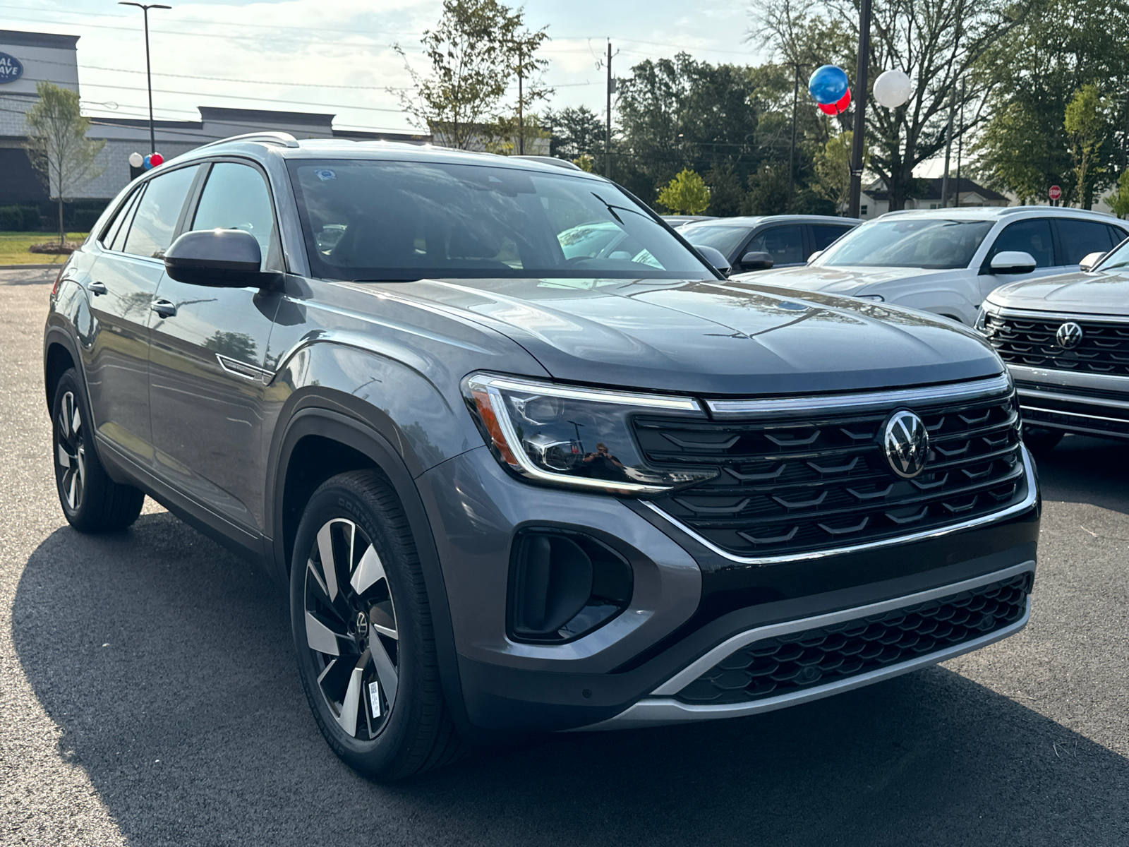 2024 Volkswagen Atlas Cross Sport 2.0T SE w/Technology 7