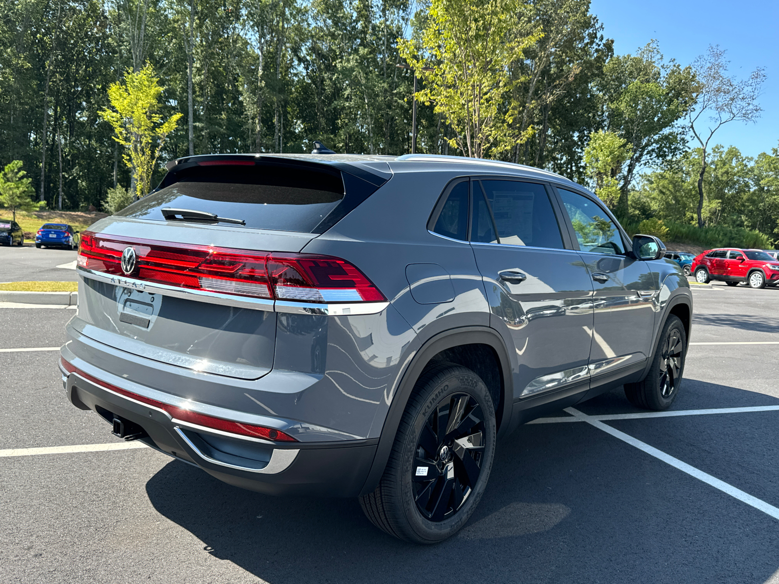 2024 Volkswagen Atlas Cross Sport 2.0T SE w/Technology 5